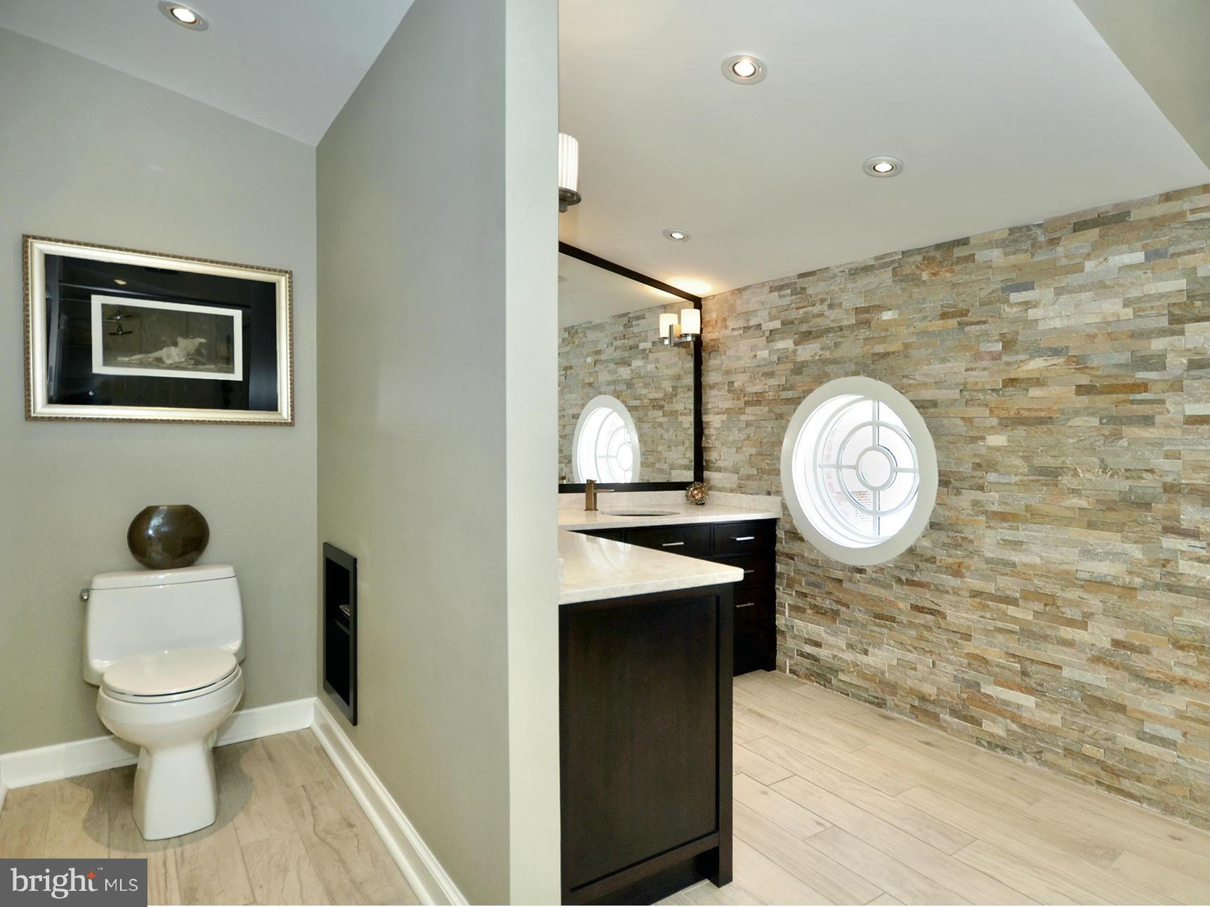 NORTH SHORE - Residential