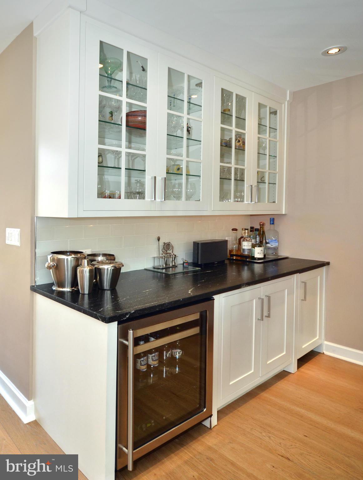 NORTH SHORE - Residential