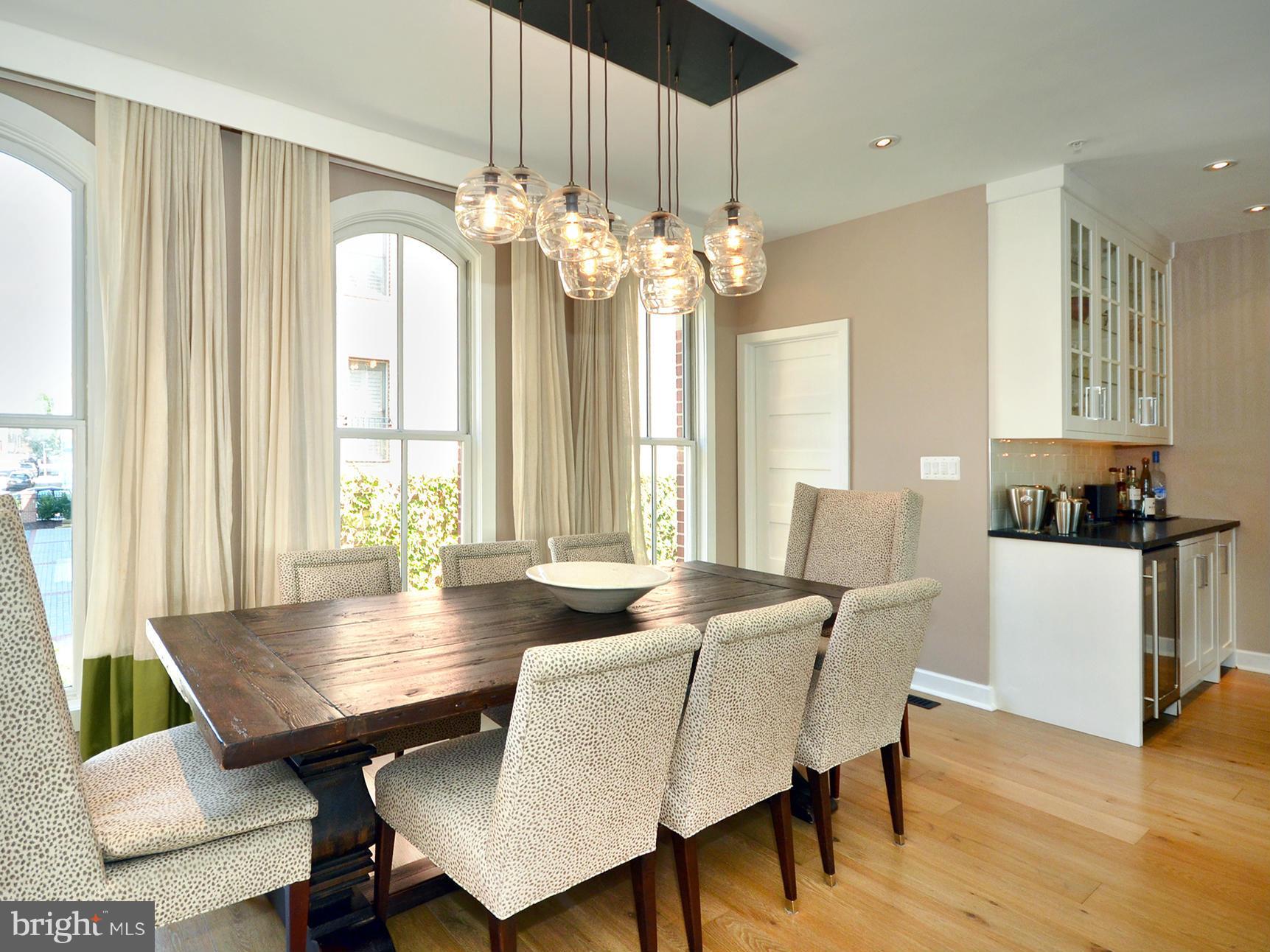 NORTH SHORE - Residential