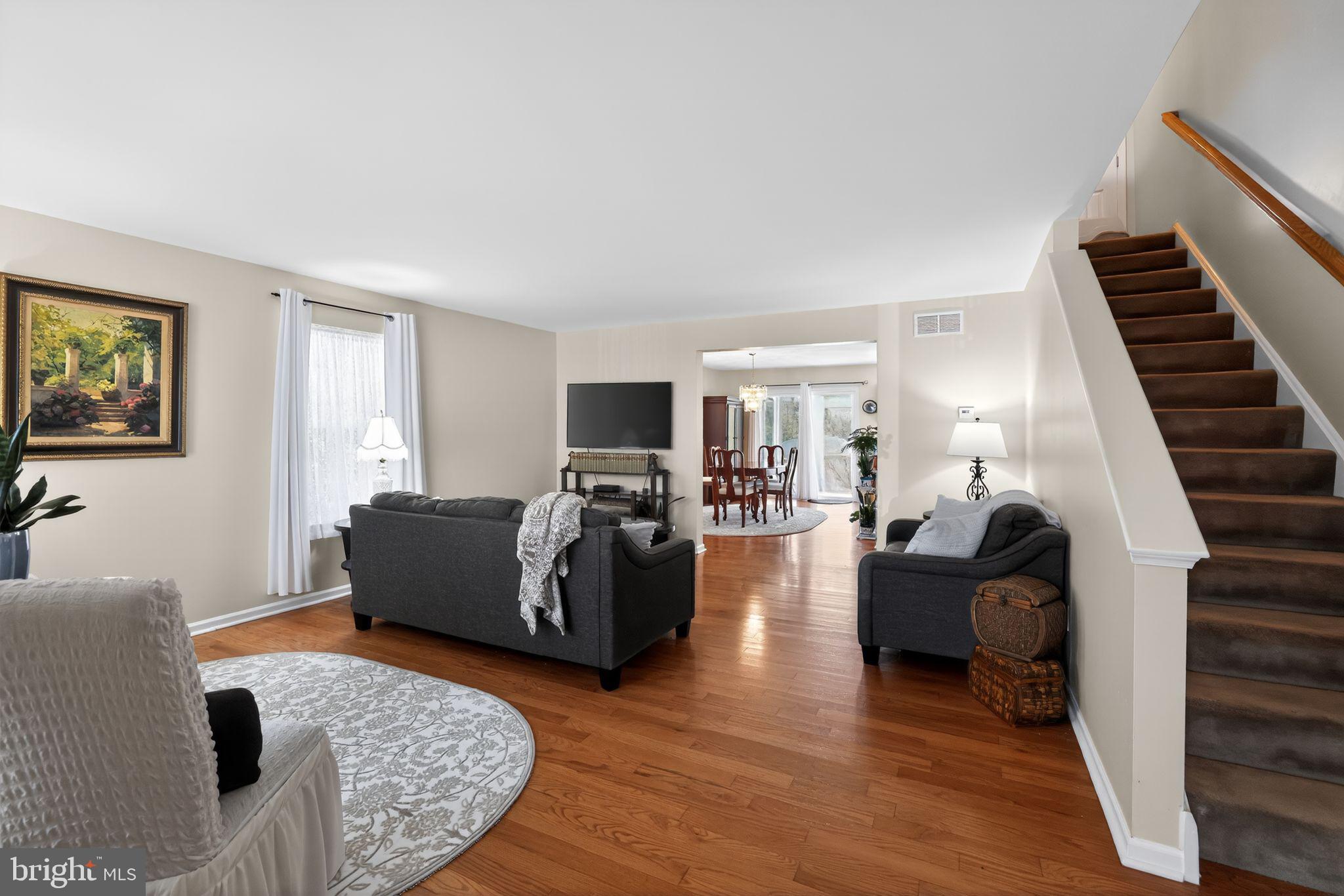 CAMBRIA VILLAGE - Residential