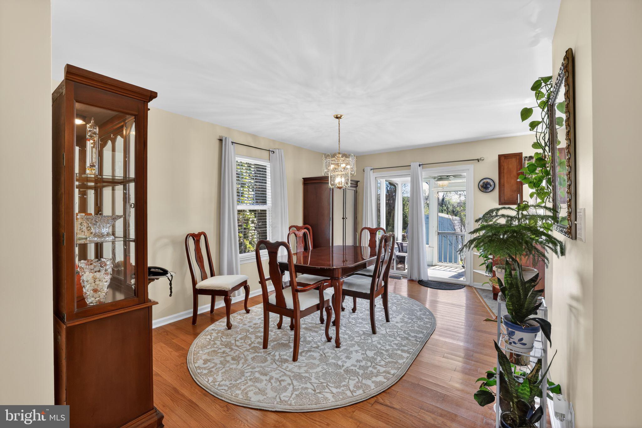 CAMBRIA VILLAGE - Residential