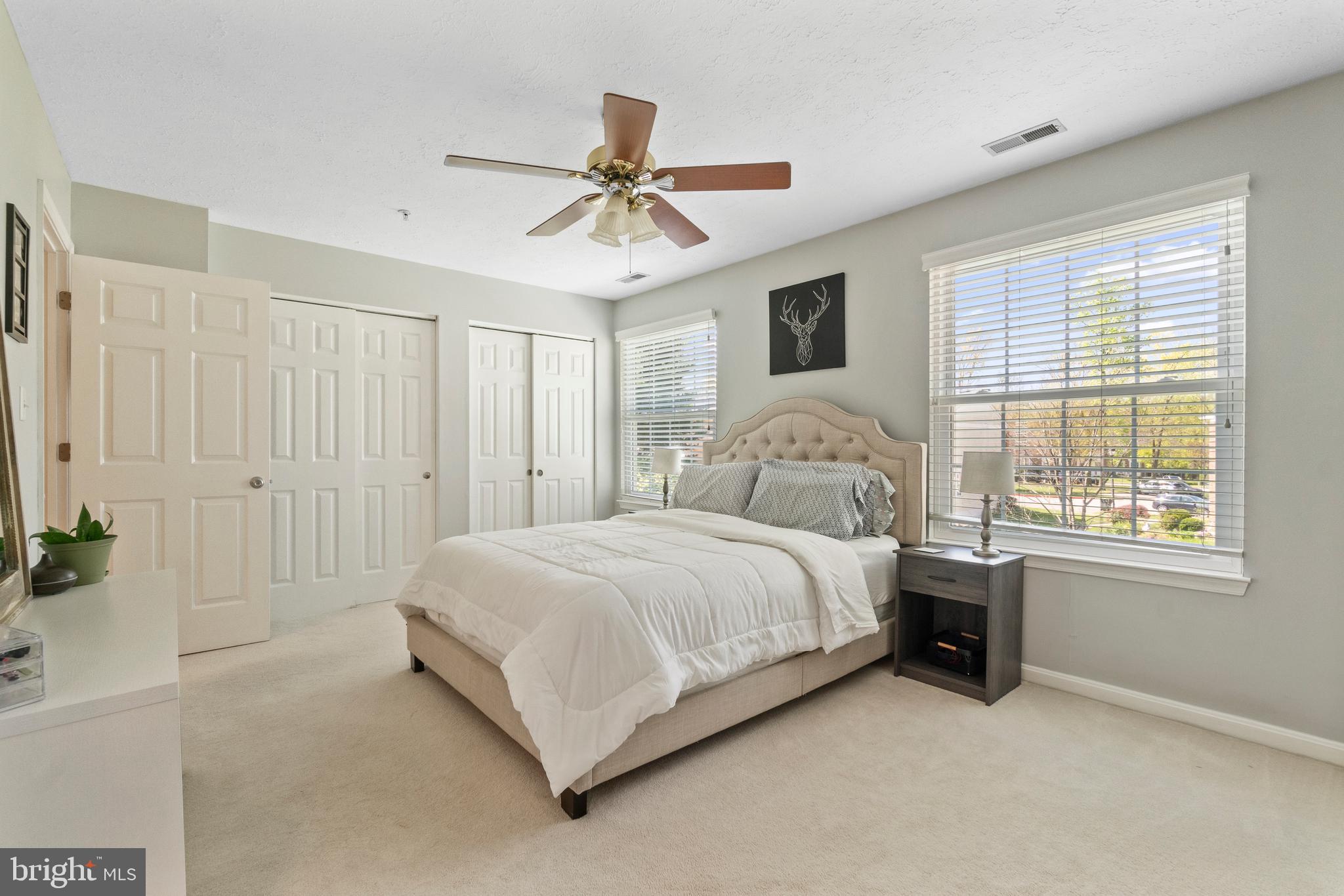 CONSTANT WOODS - Residential