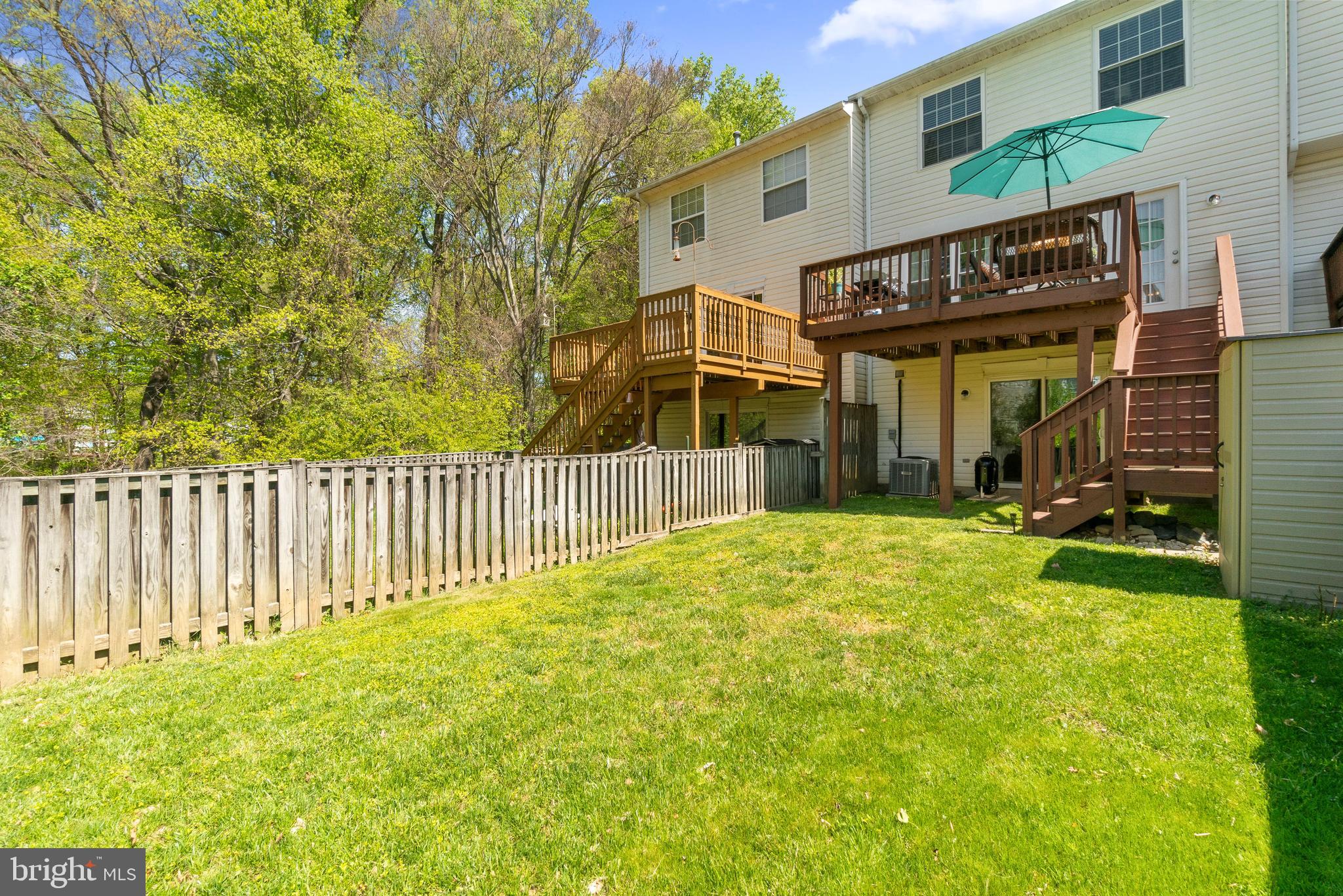 CONSTANT WOODS - Residential