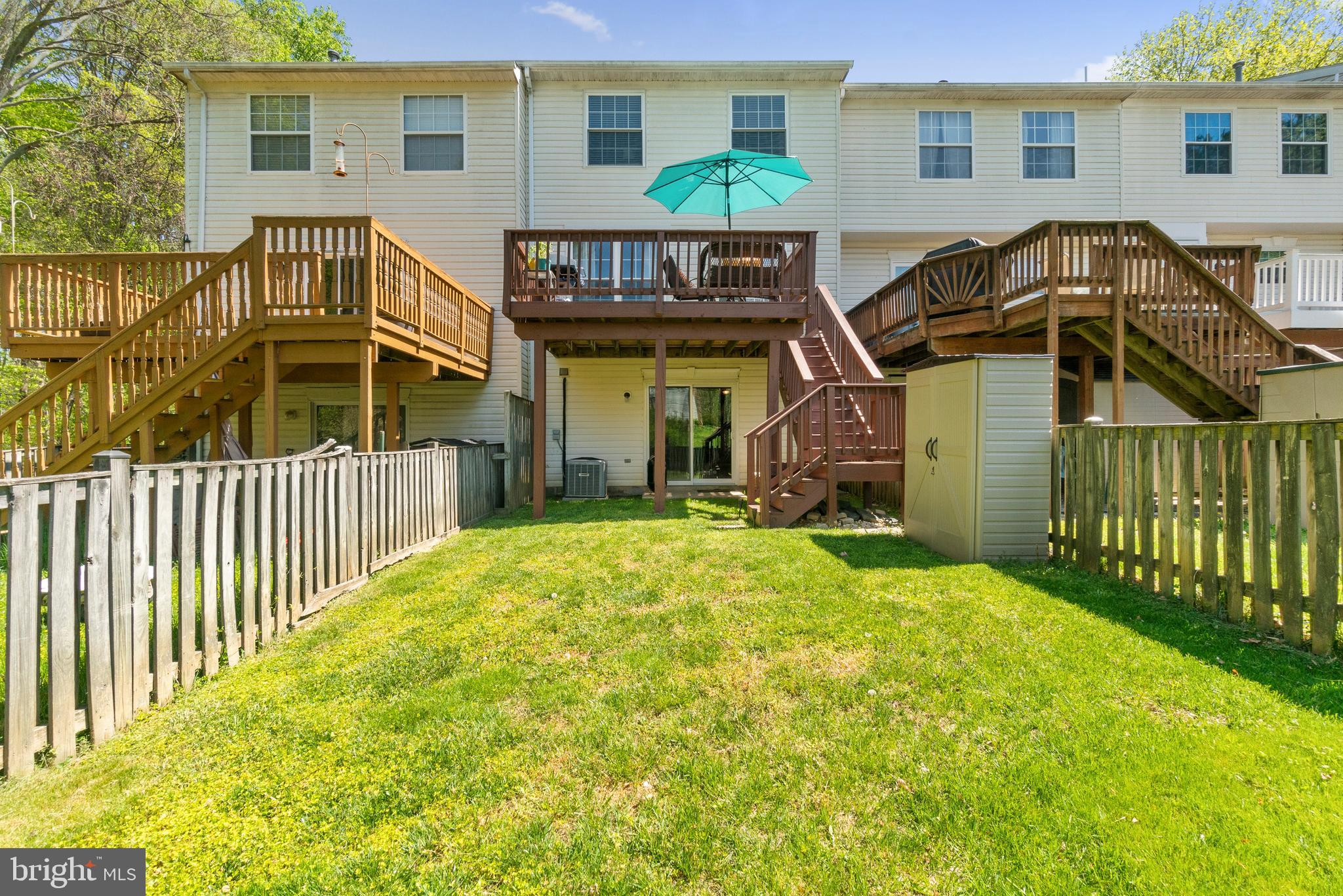 CONSTANT WOODS - Residential