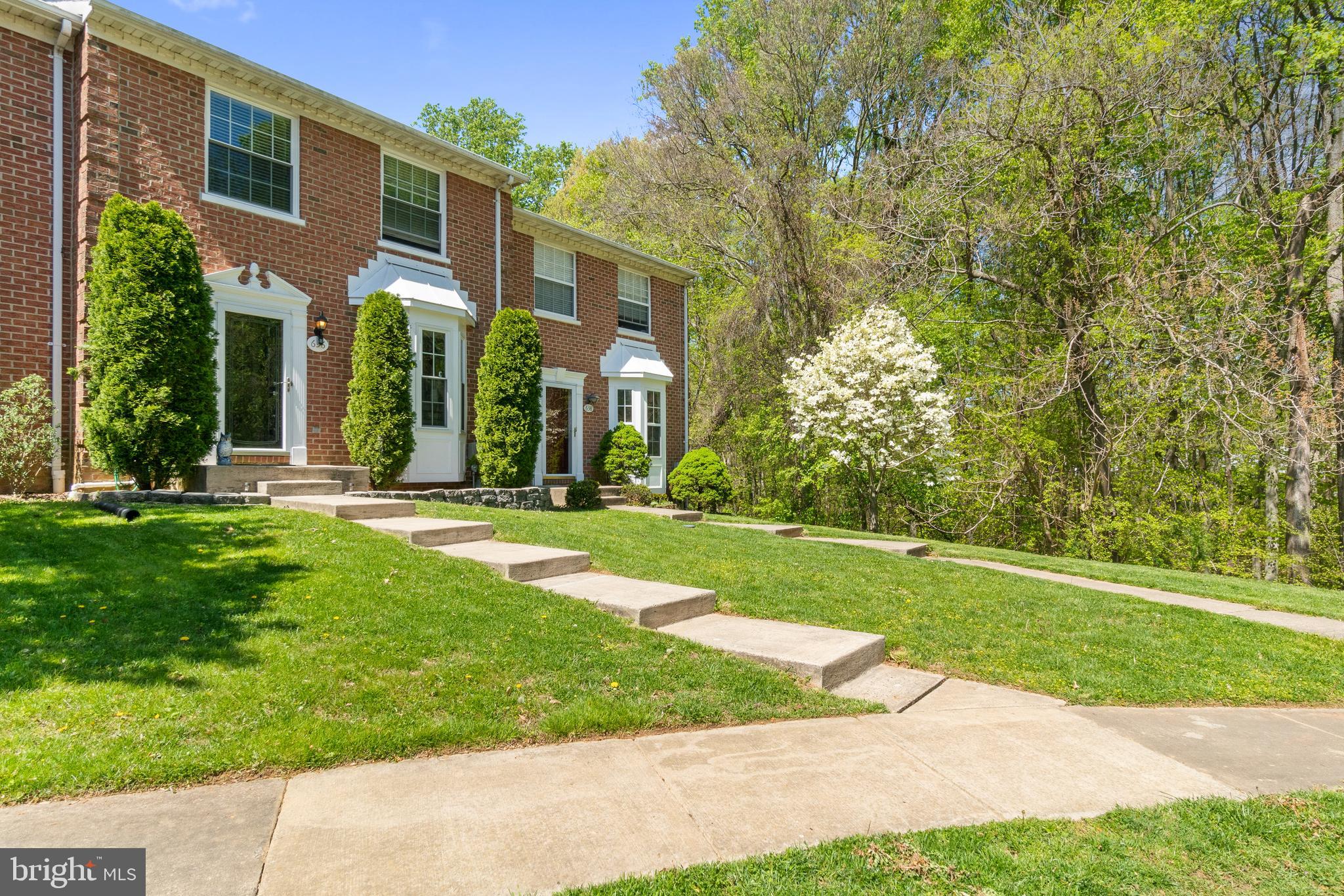 CONSTANT WOODS - Residential