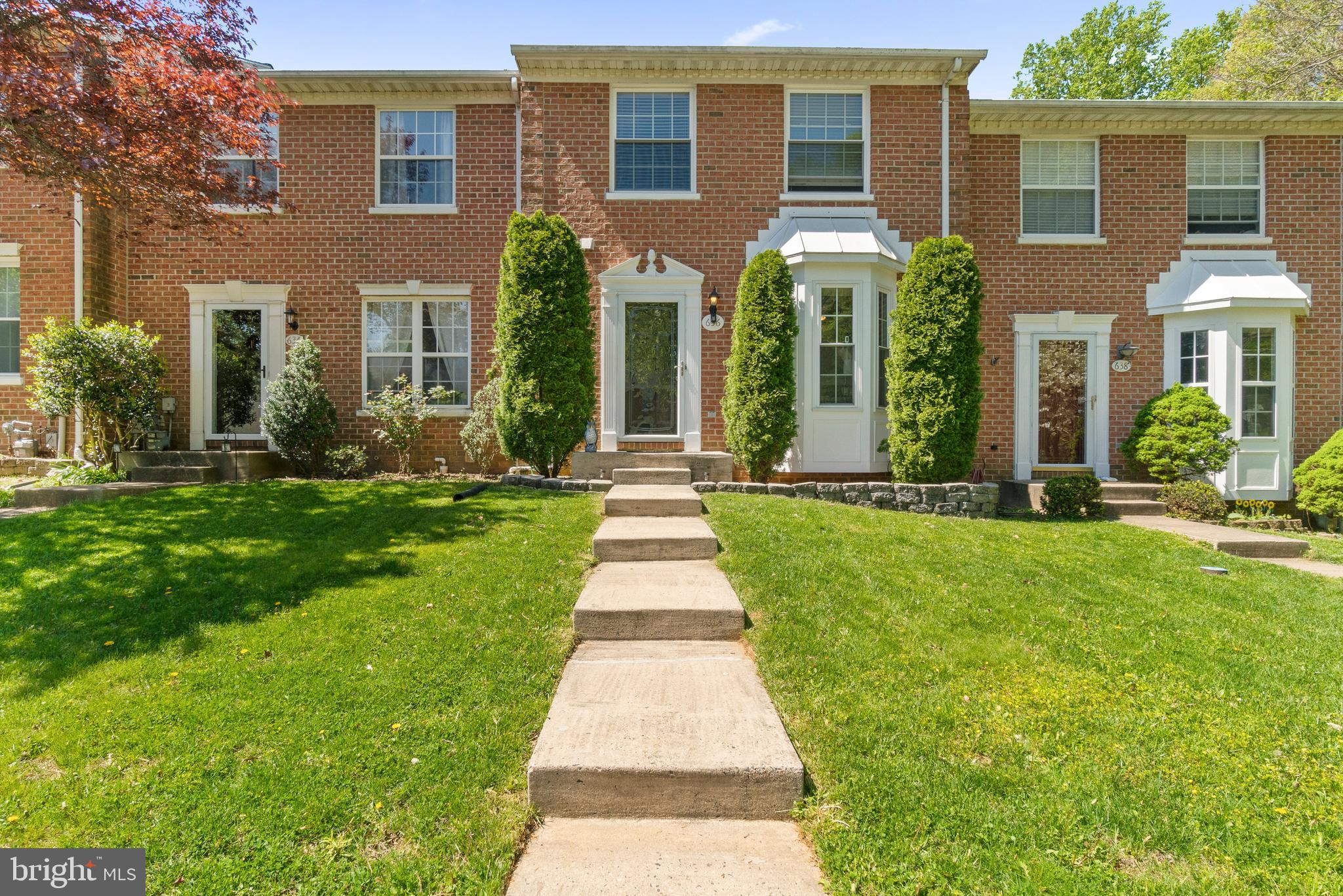 CONSTANT WOODS - Residential