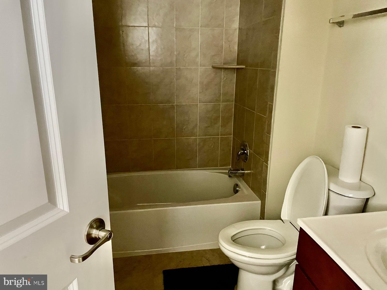 STATION VIEW - Residential Lease