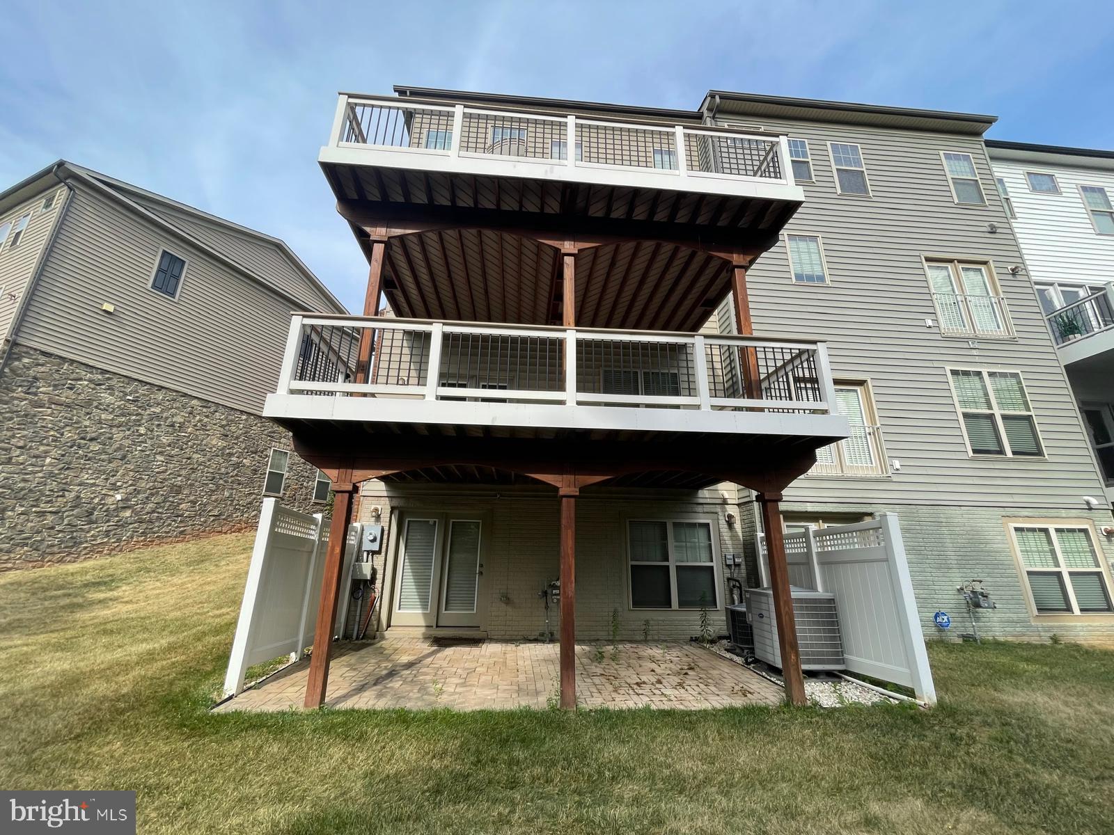 STATION VIEW - Residential Lease