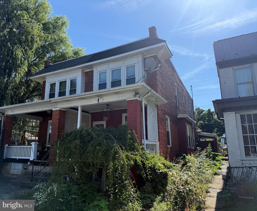 Photo of 2005 Lenox Street, HARRISBURG, PA 17104 (MLS # PADA2050242)