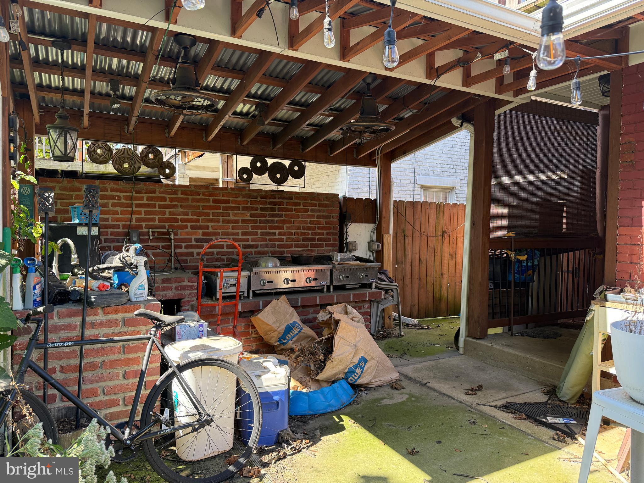 HARRISBURG - Residential