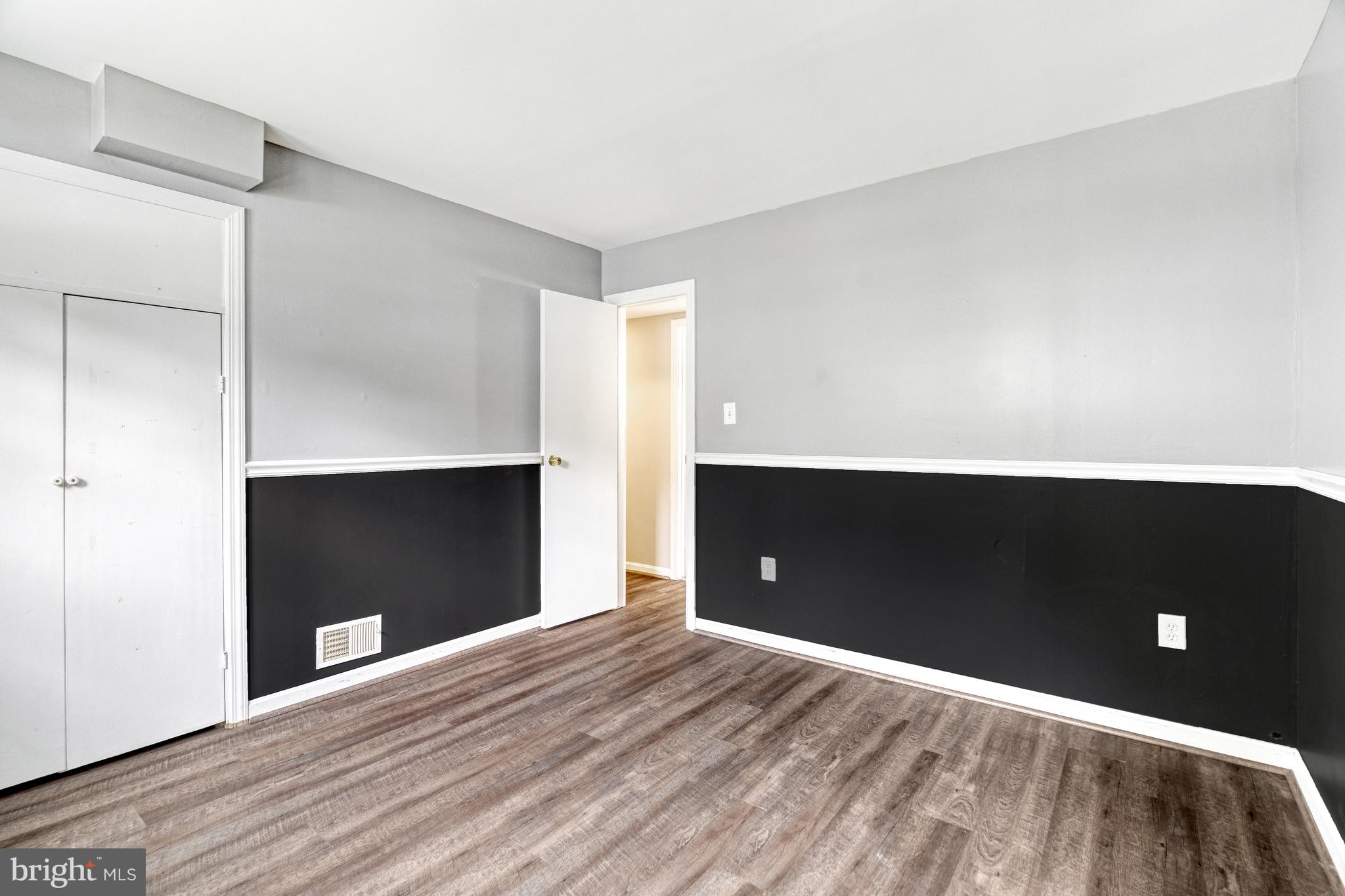 BURKE CENTRE - Residential