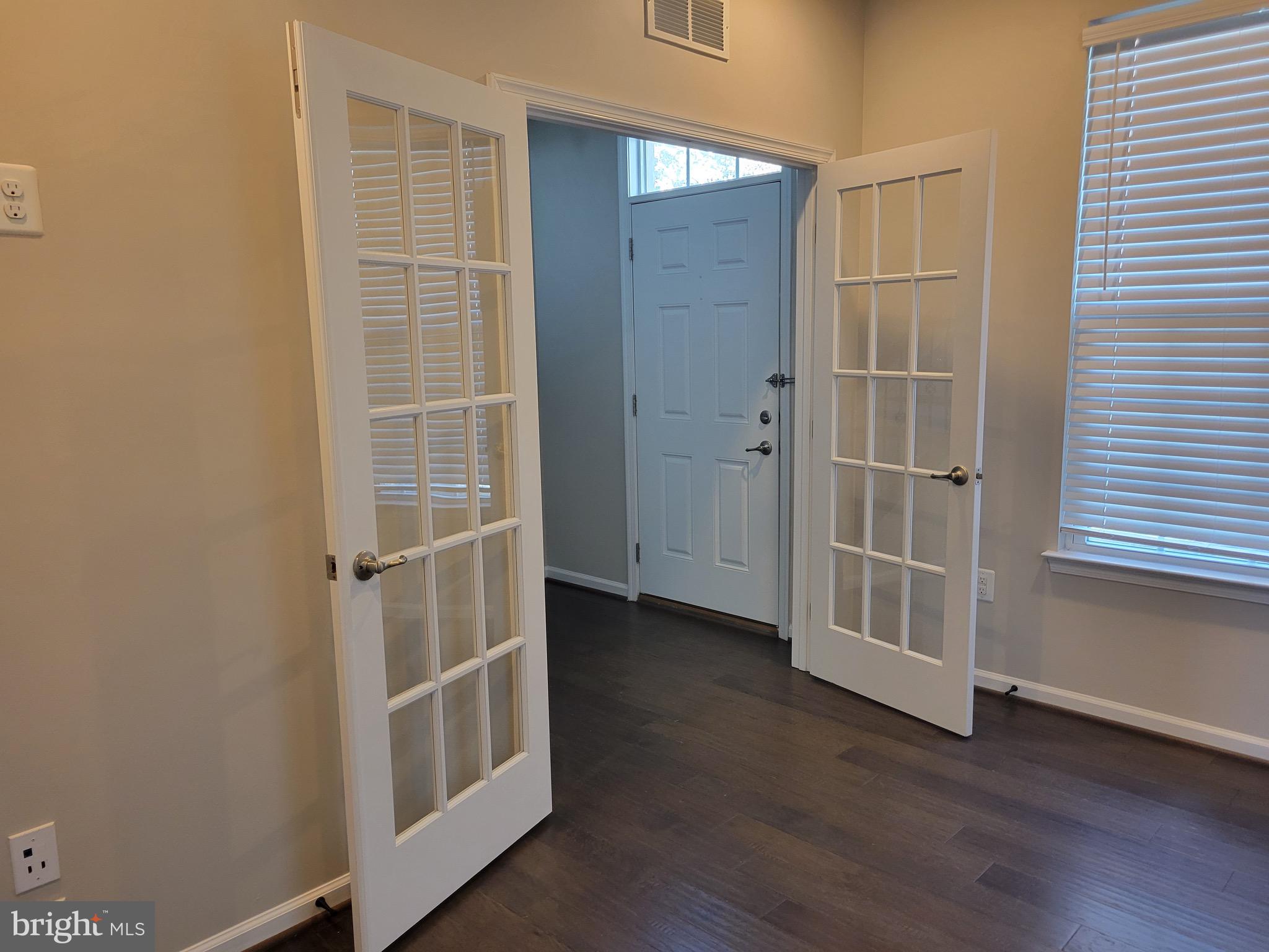 ELKRIDGE CROSSING - Residential Lease