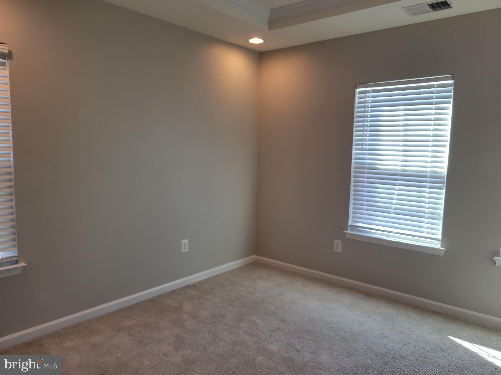 ELKRIDGE CROSSING - Residential Lease