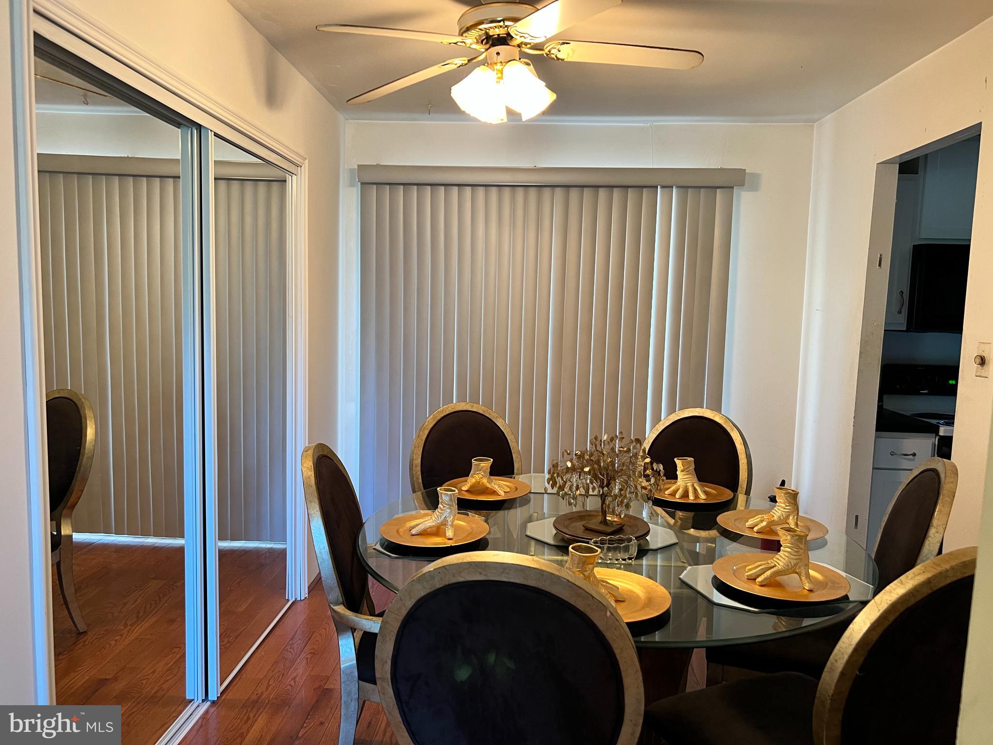 TEMPLE HILLS - Residential