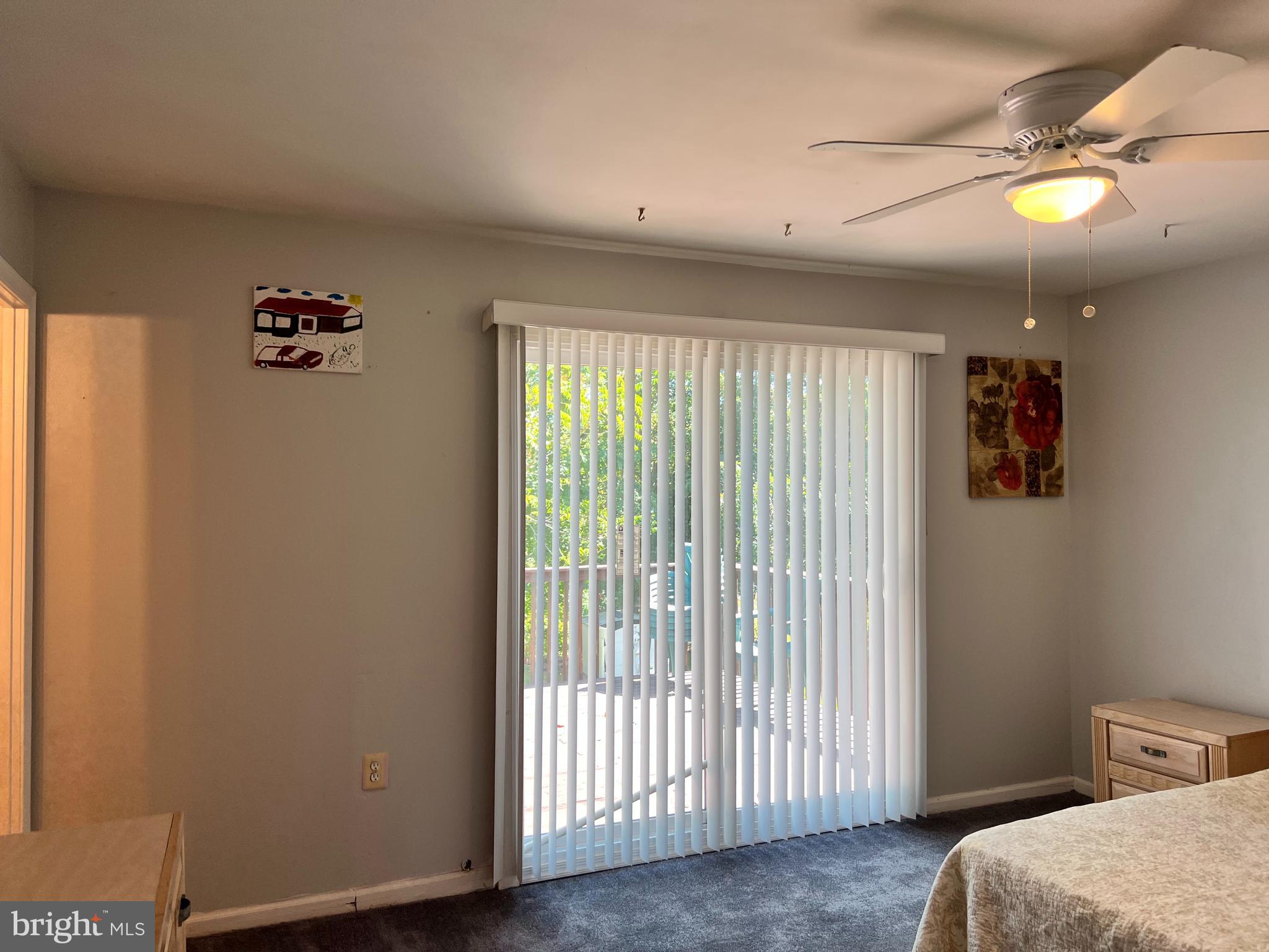 TEMPLE HILLS - Residential