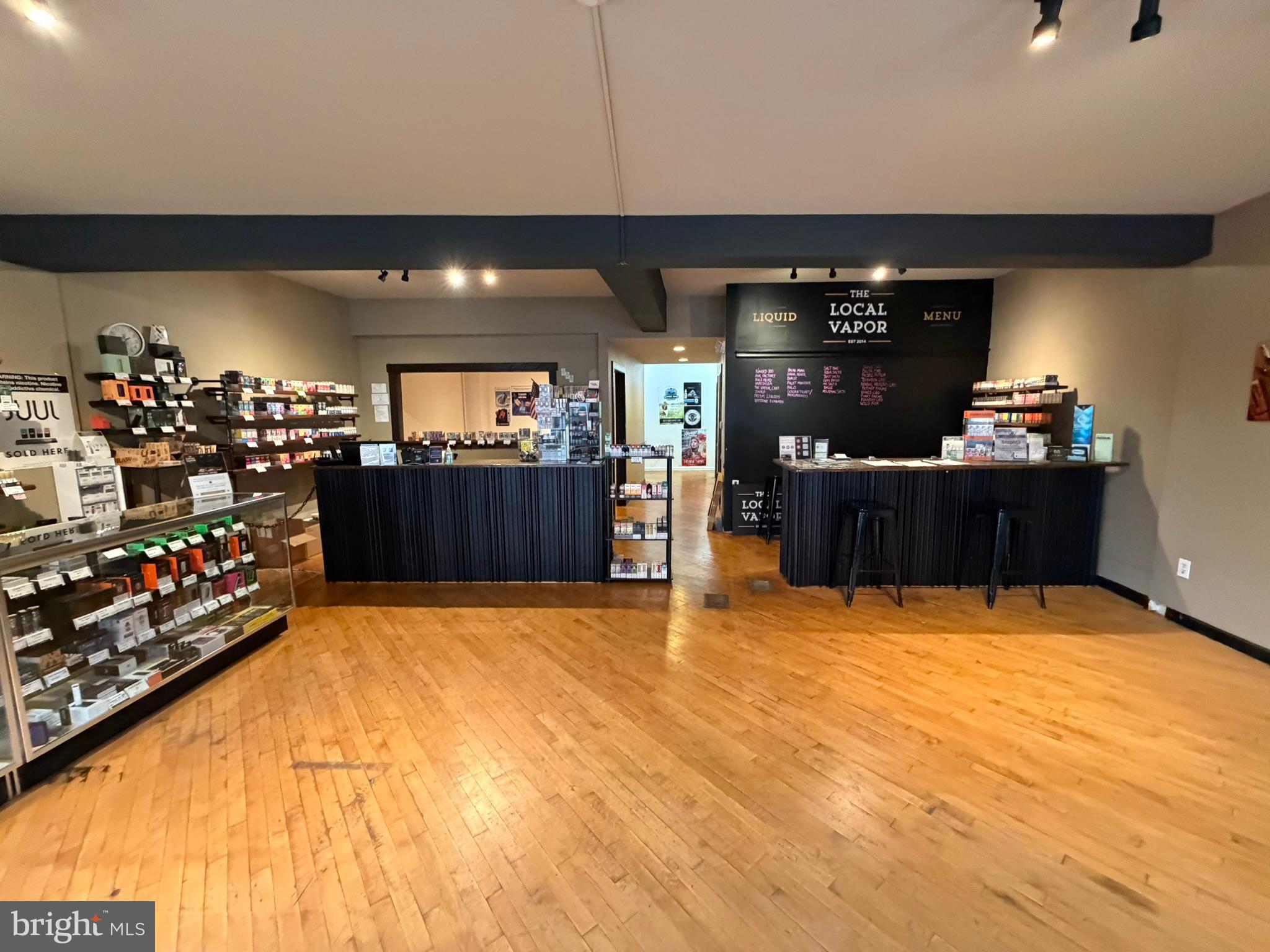 AMBLER - Commercial Lease