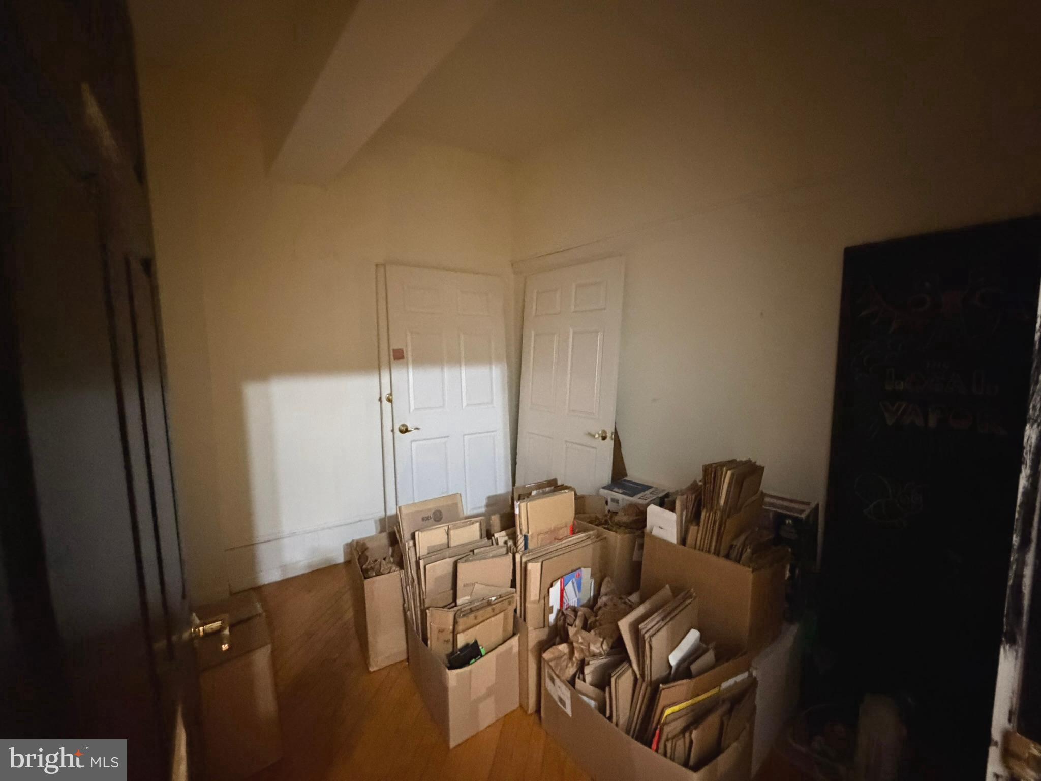 AMBLER - Commercial Lease