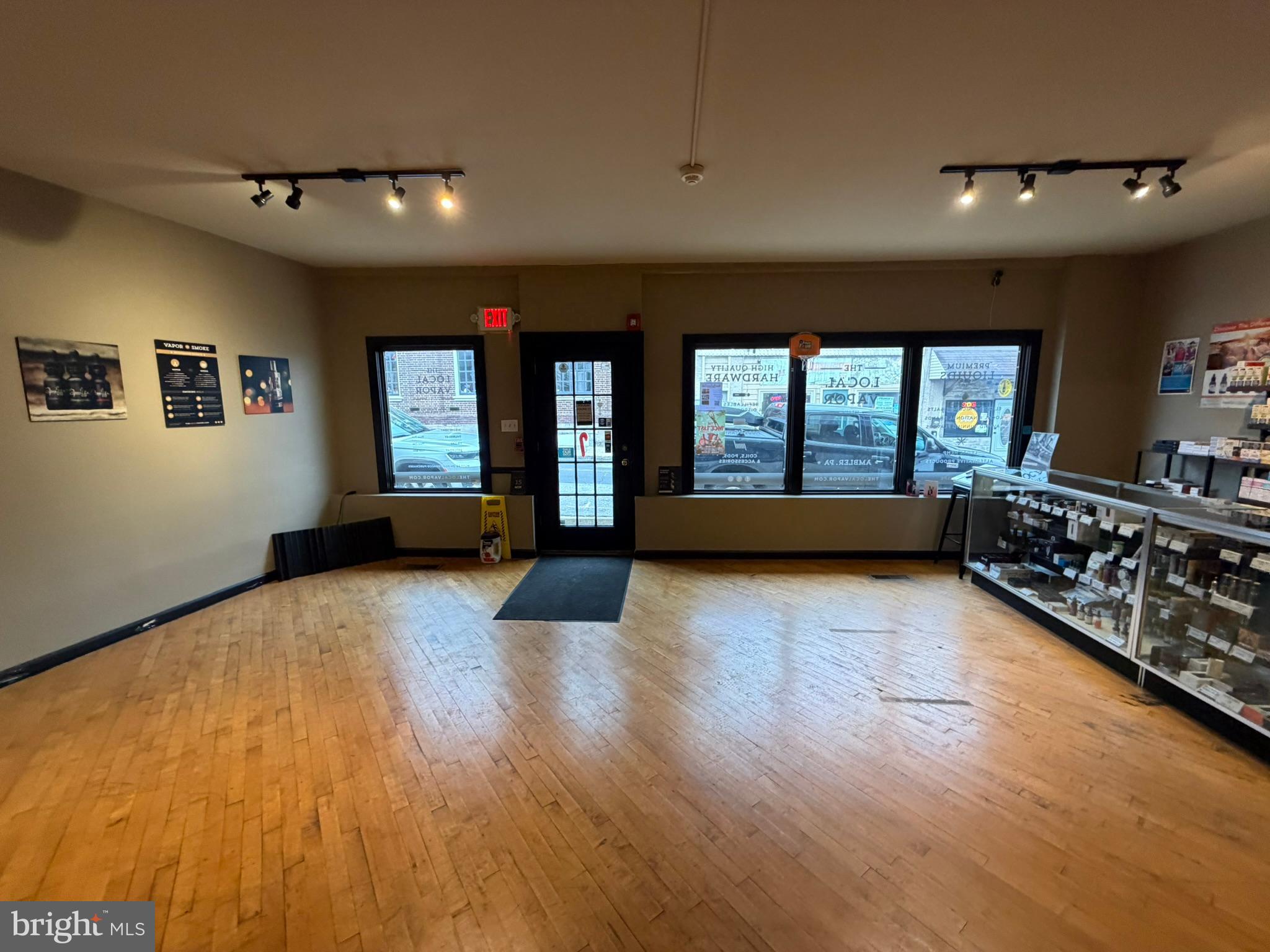 AMBLER - Commercial Lease