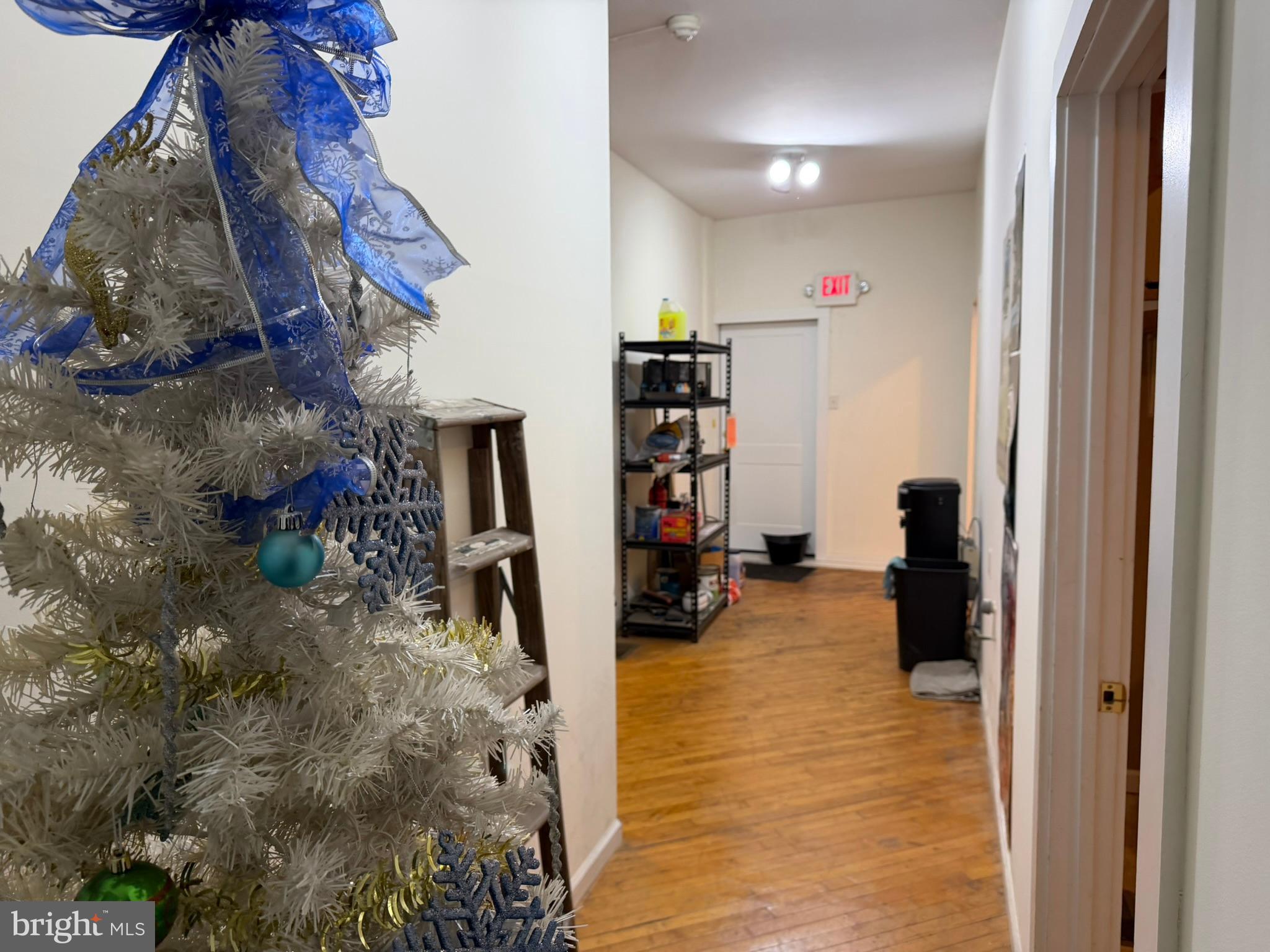 AMBLER - Commercial Lease