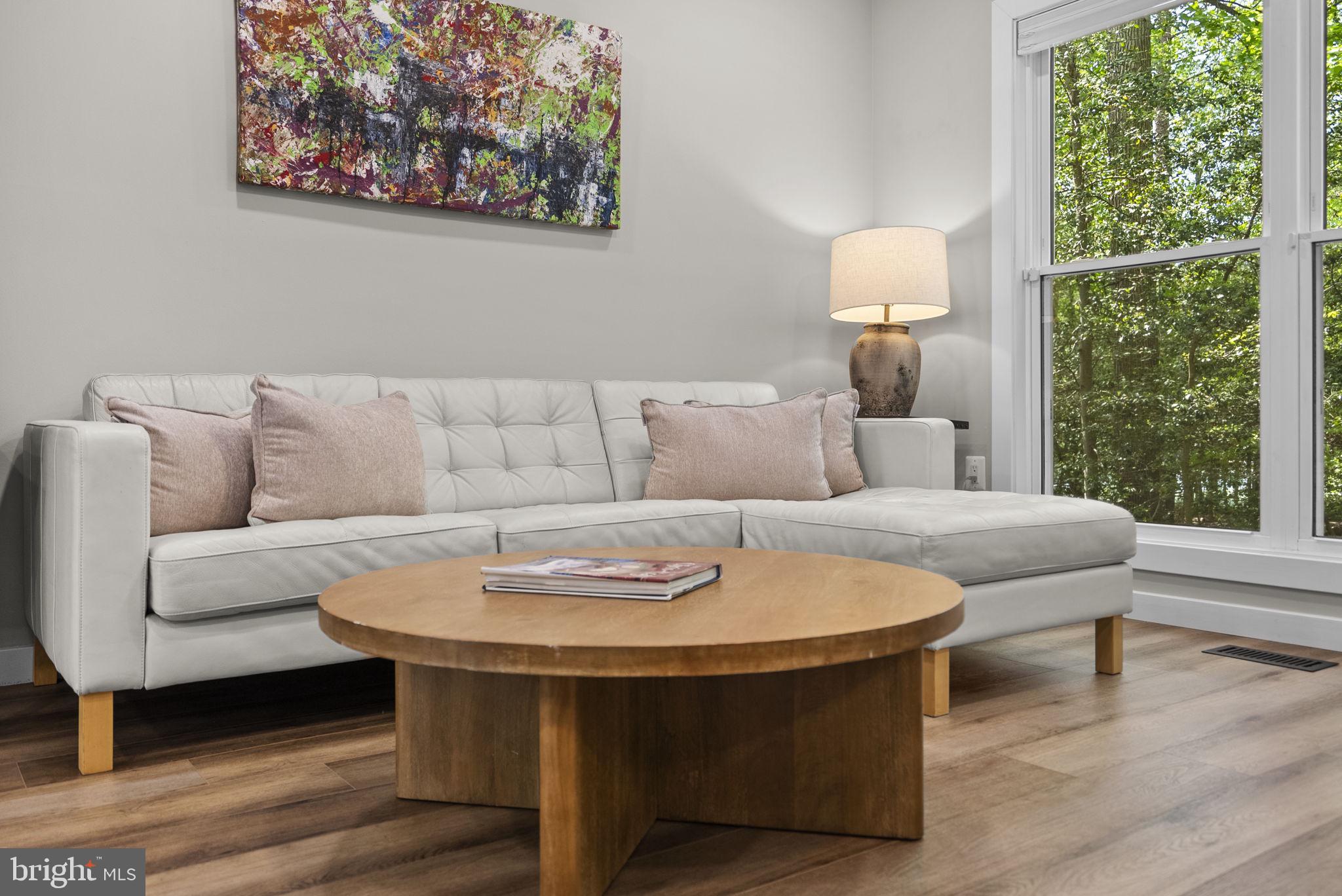RIVA TRACE - Residential