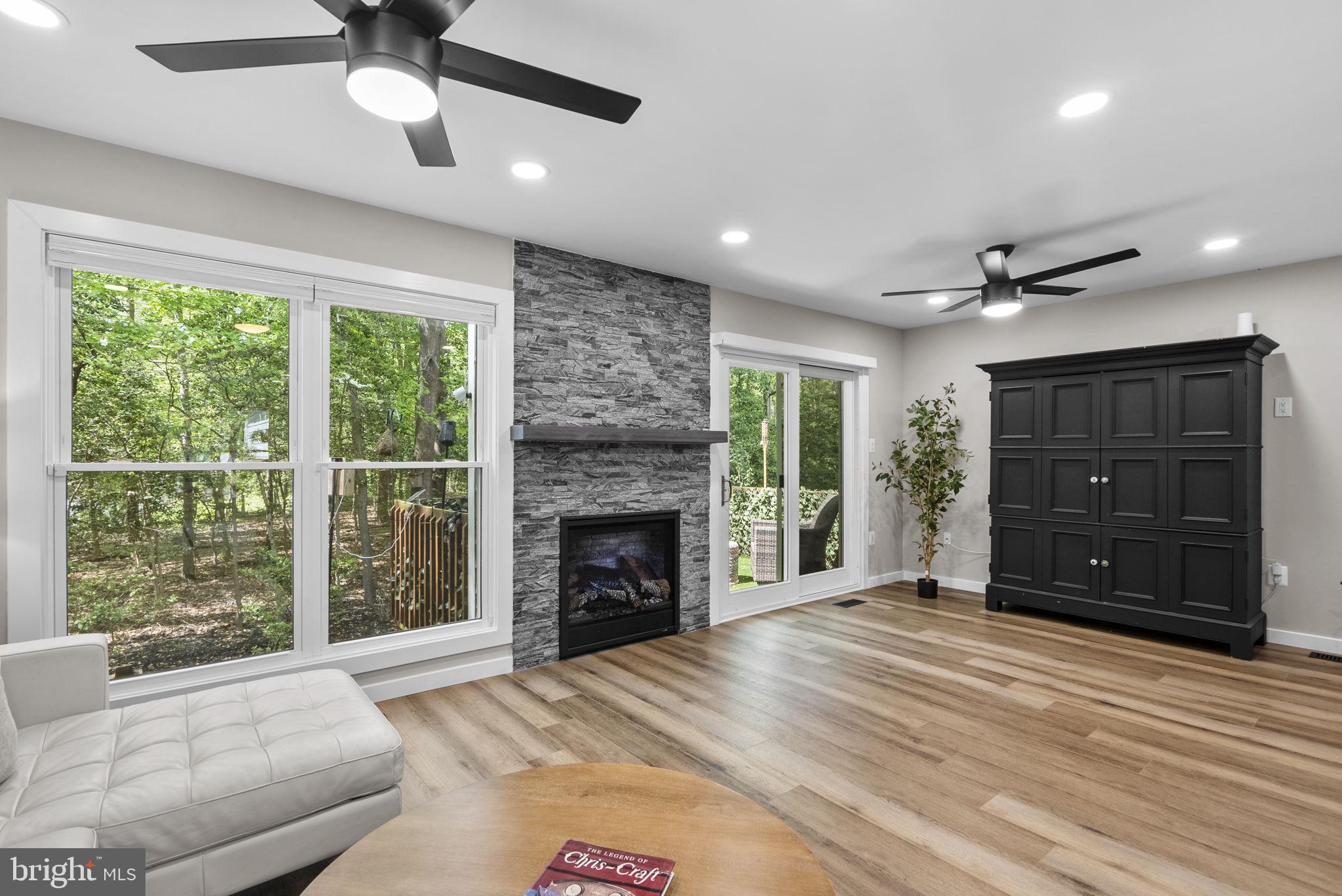 RIVA TRACE - Residential