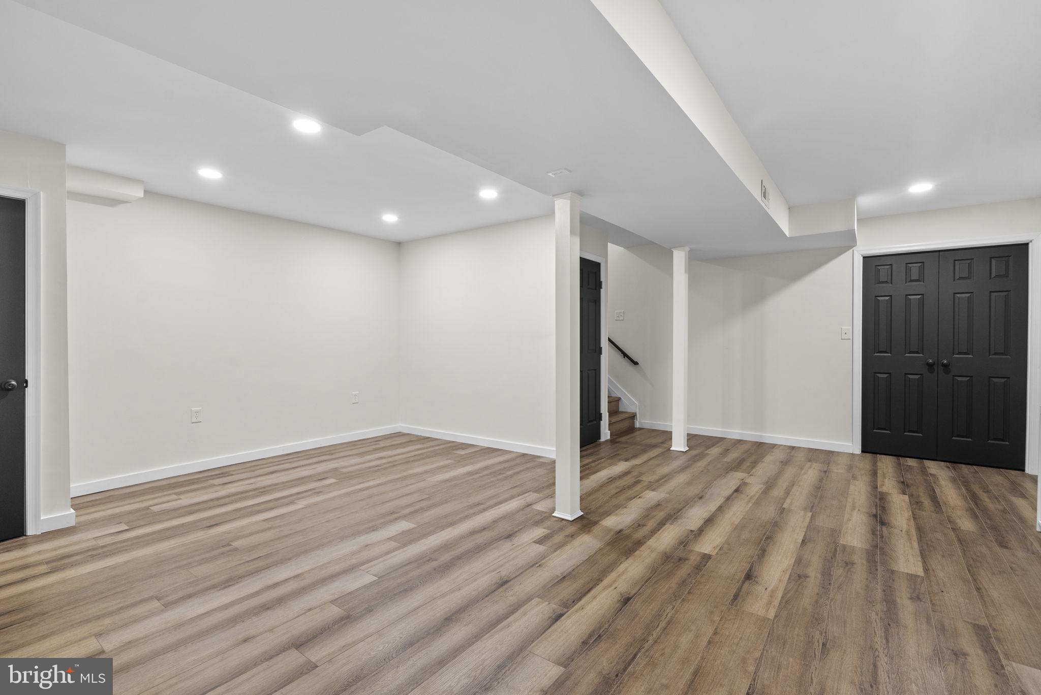 RIVA TRACE - Residential