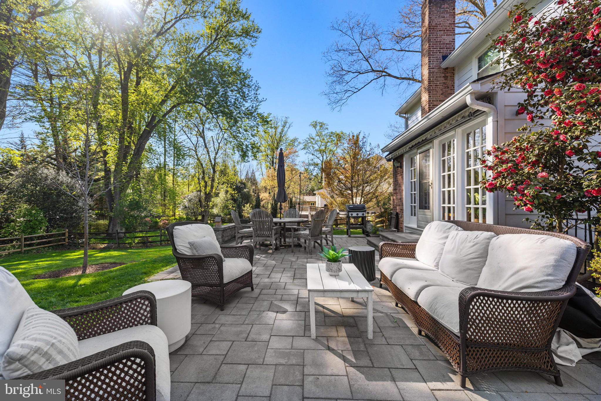 CHARRED OAK ESTATES - Residential