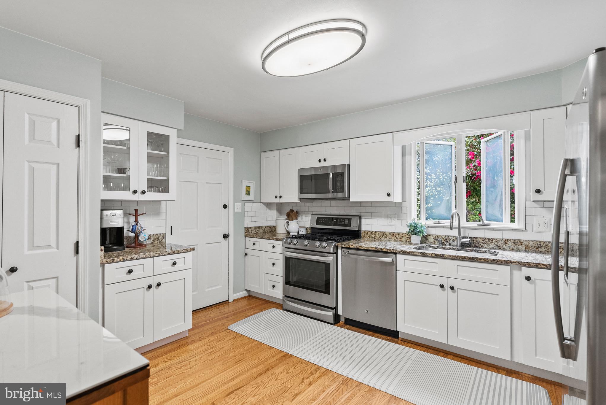 CHARRED OAK ESTATES - Residential