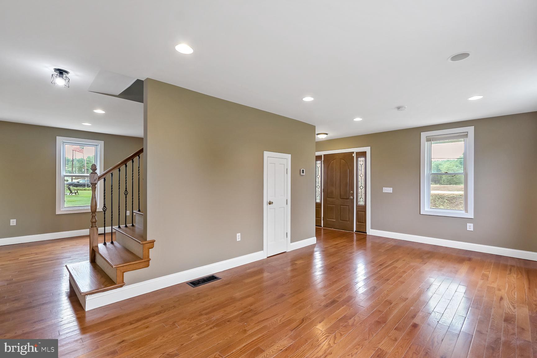 CHERRY HILL - Residential