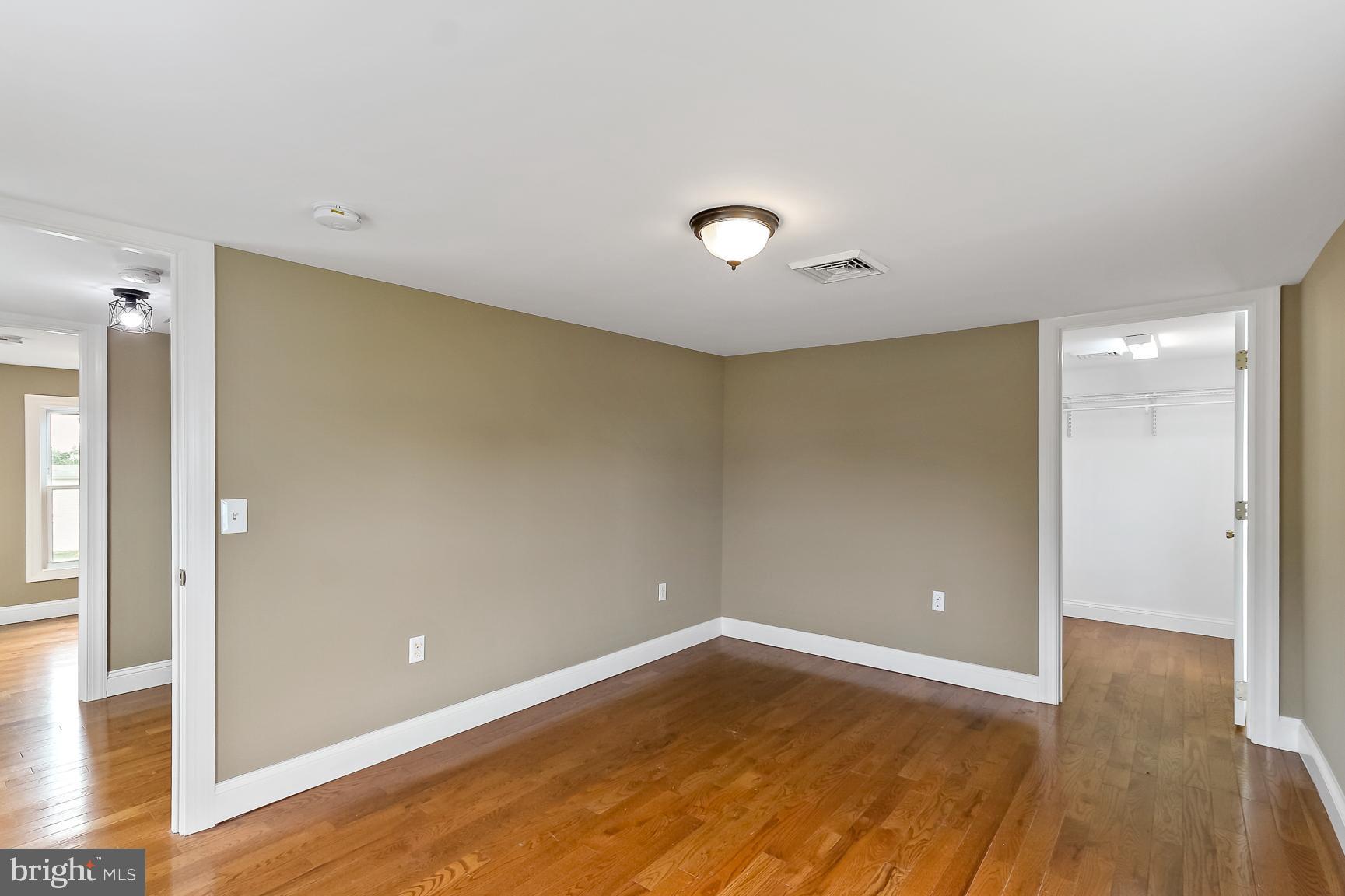 CHERRY HILL - Residential