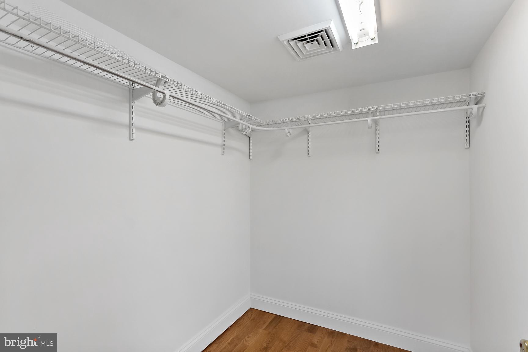 CHERRY HILL - Residential