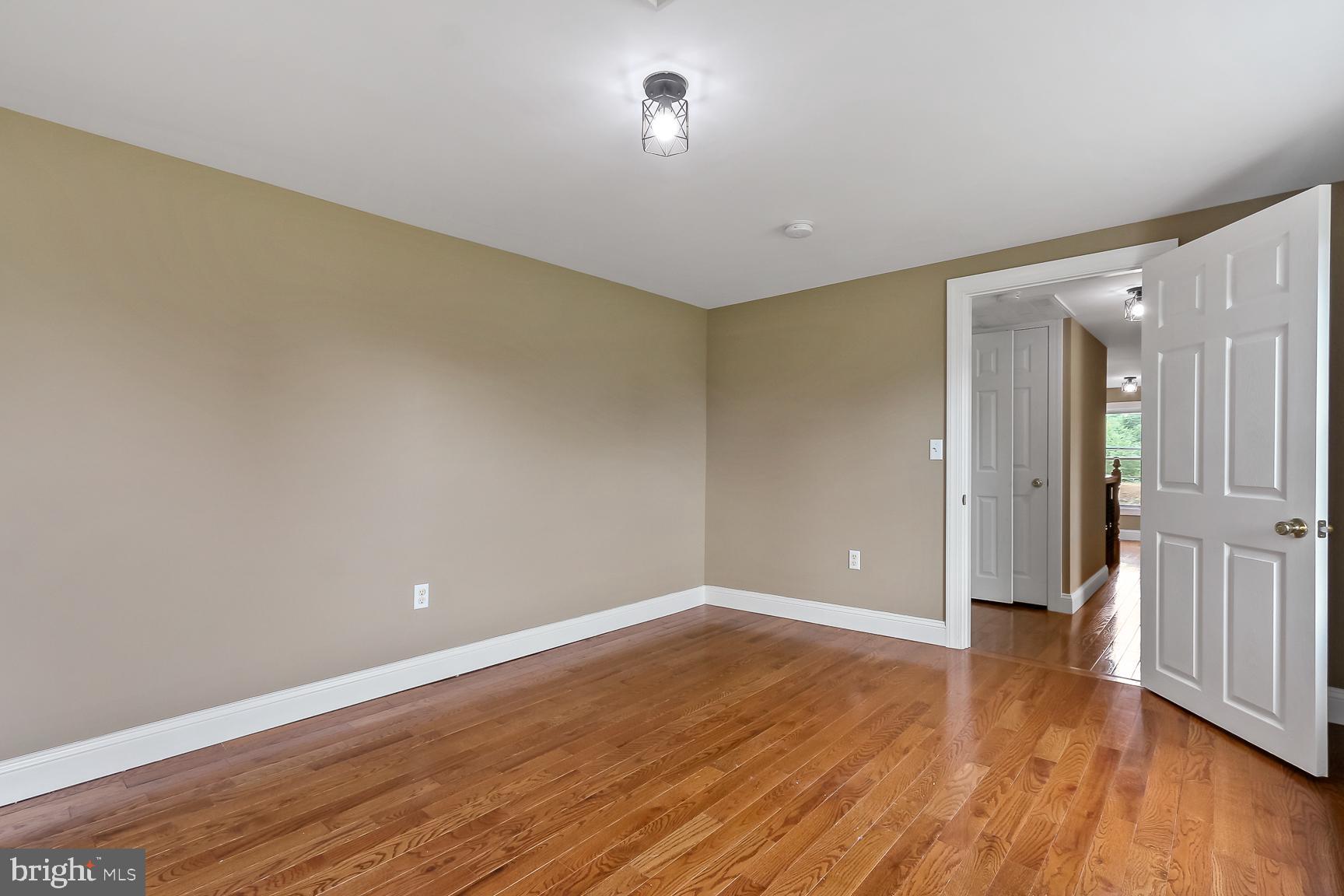 CHERRY HILL - Residential