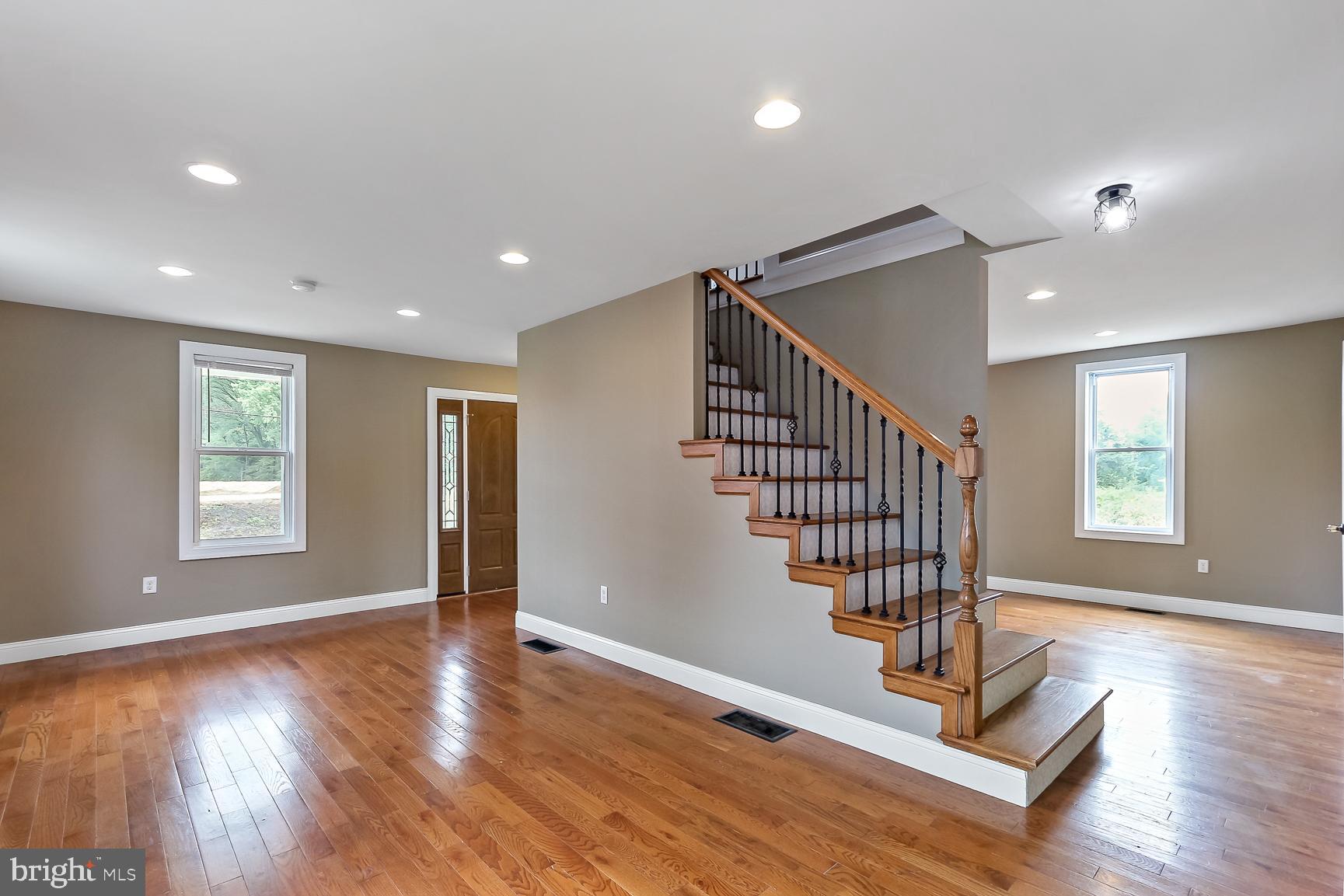 CHERRY HILL - Residential