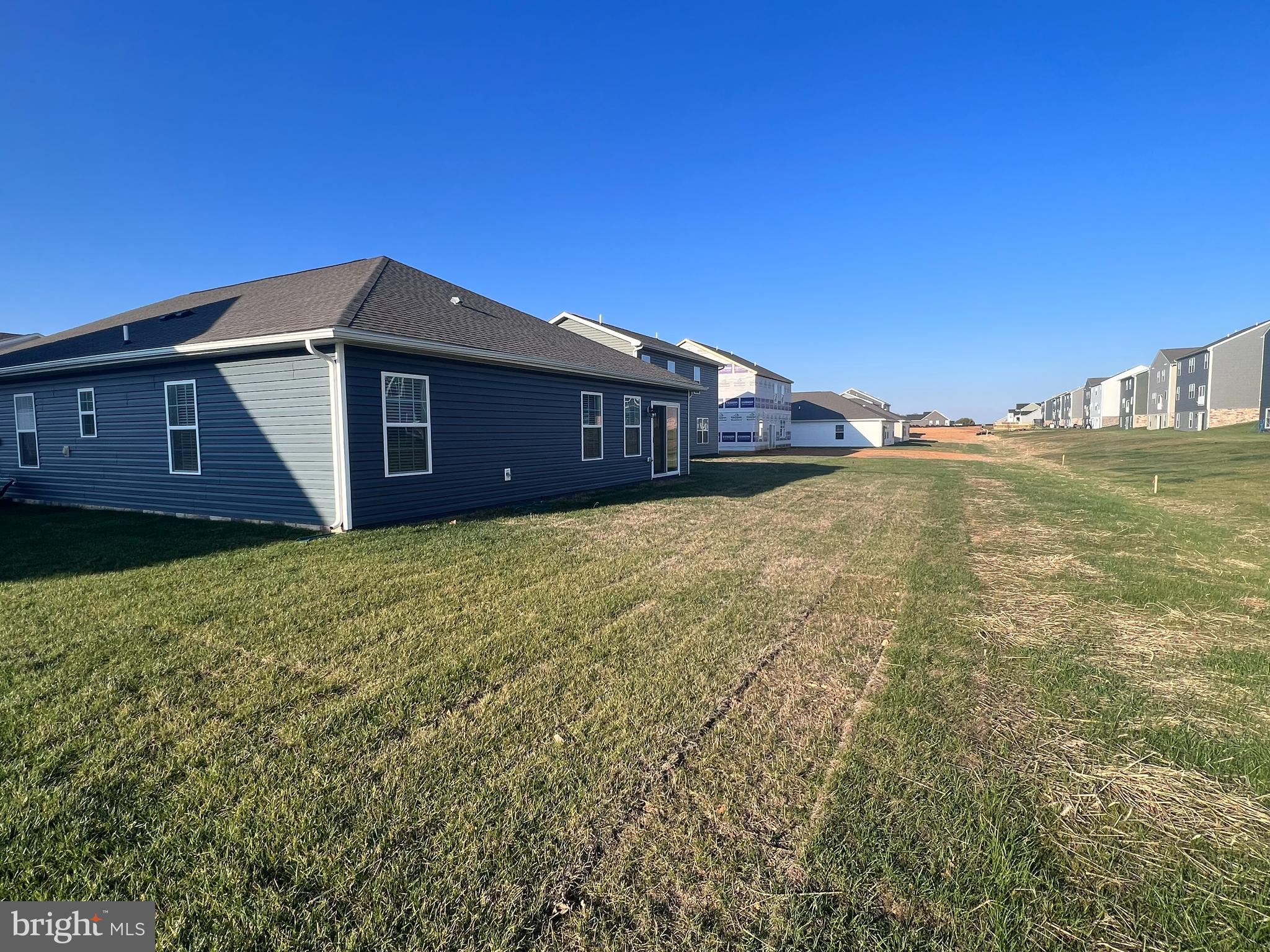 RED HILL - Residential