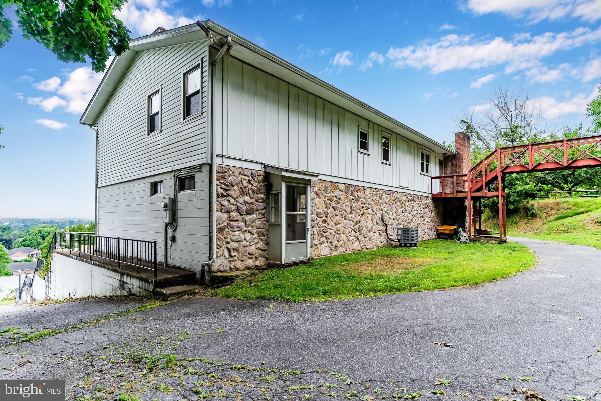 WASHINGTON TWP - Residential