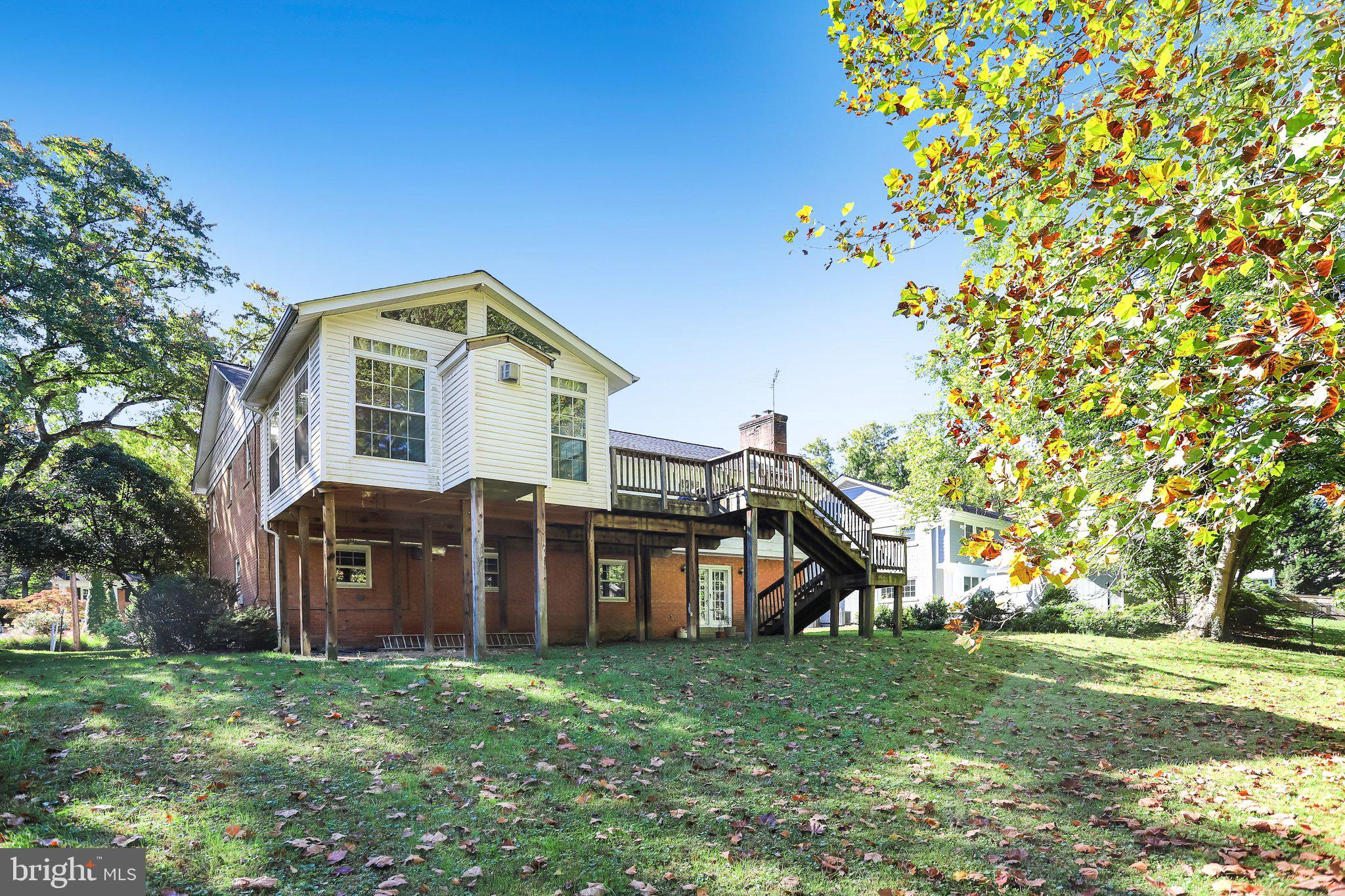 6220 HARDY DRIVE
