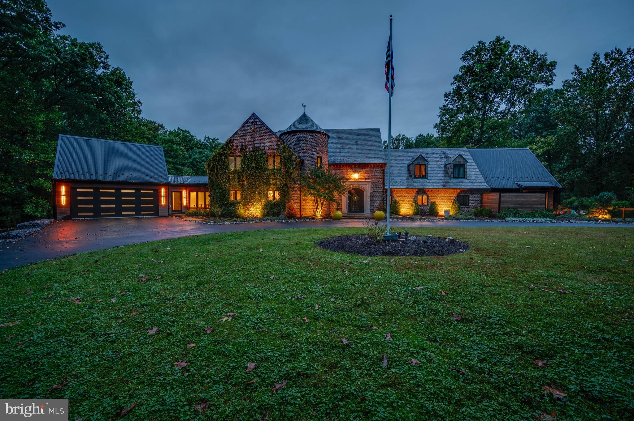 CAVES VALLEY - Residential Lease