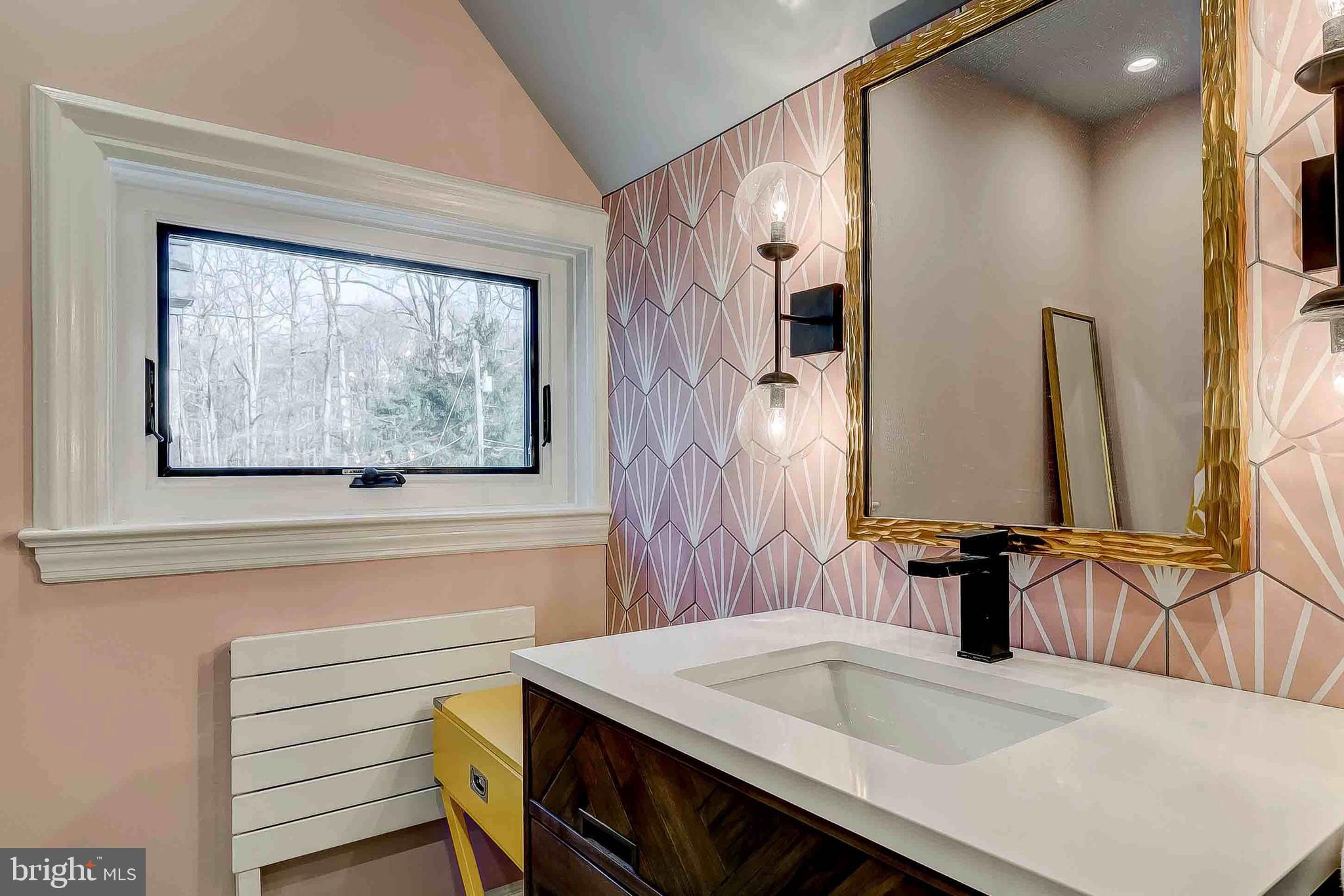 CAVES VALLEY - Residential Lease