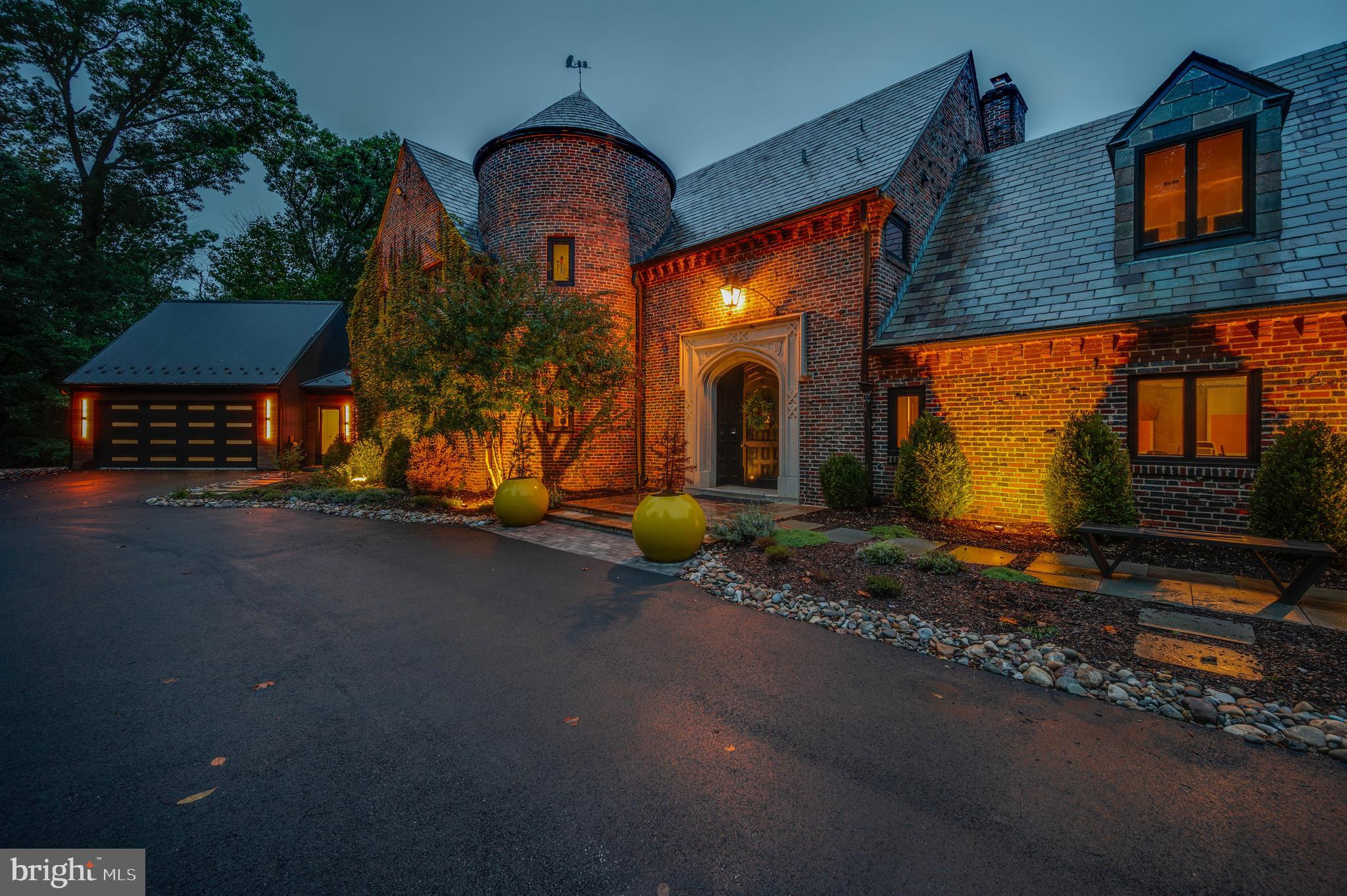 CAVES VALLEY - Residential Lease