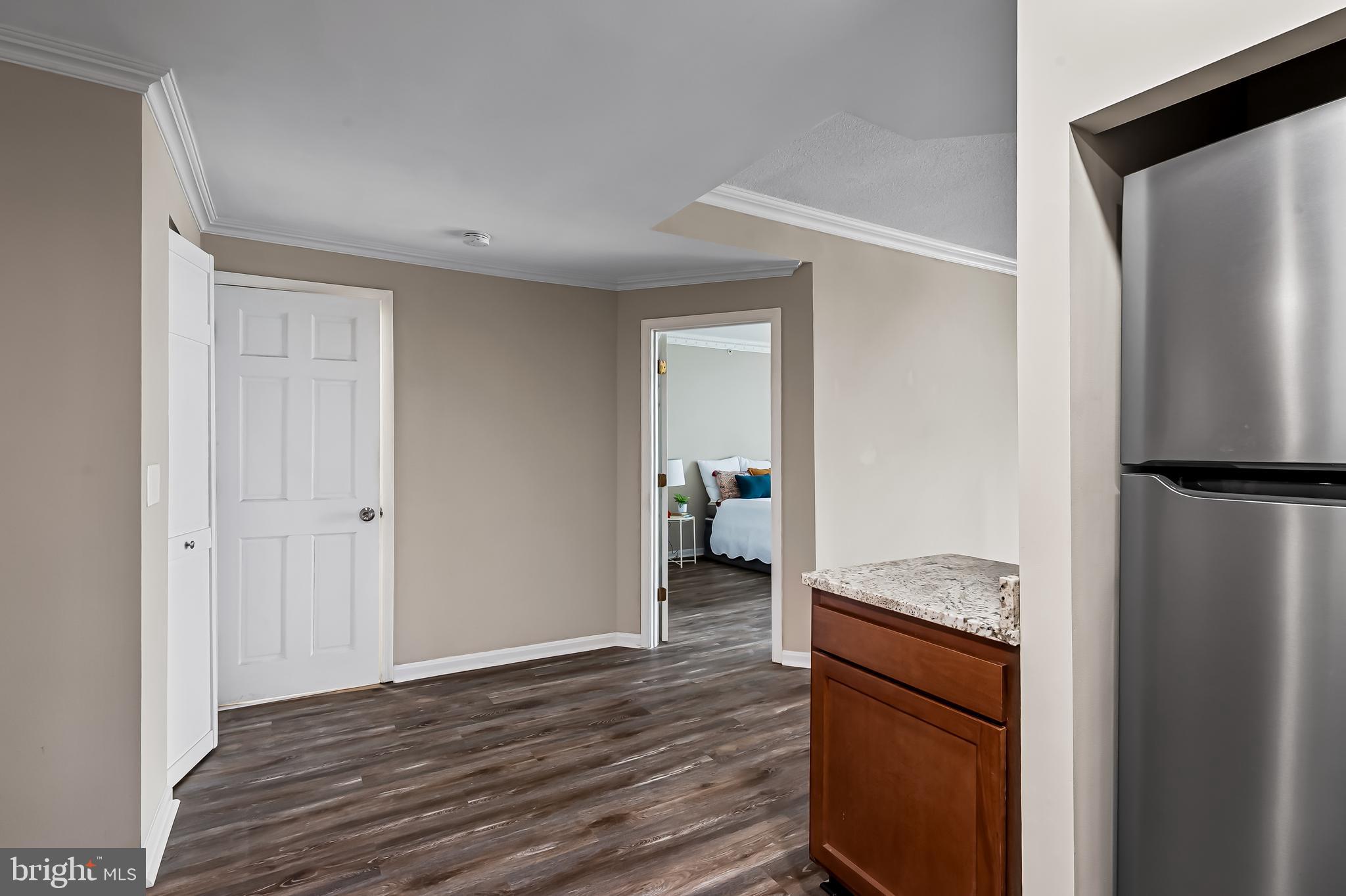 PENTHOUSE CONDOMINIUMS - Residential