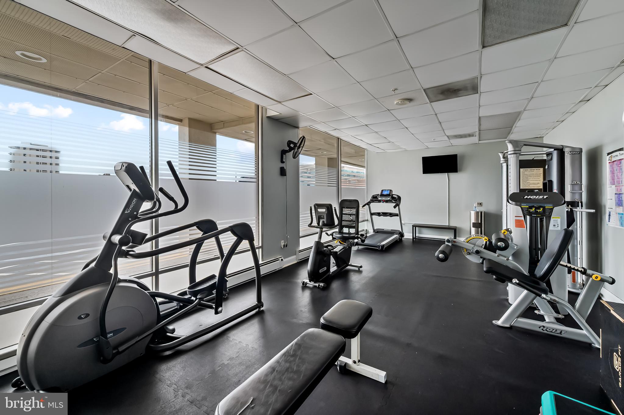 PENTHOUSE CONDOMINIUMS - Residential
