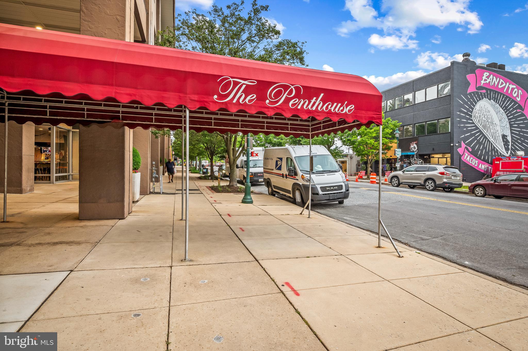 PENTHOUSE CONDOMINIUMS - Residential