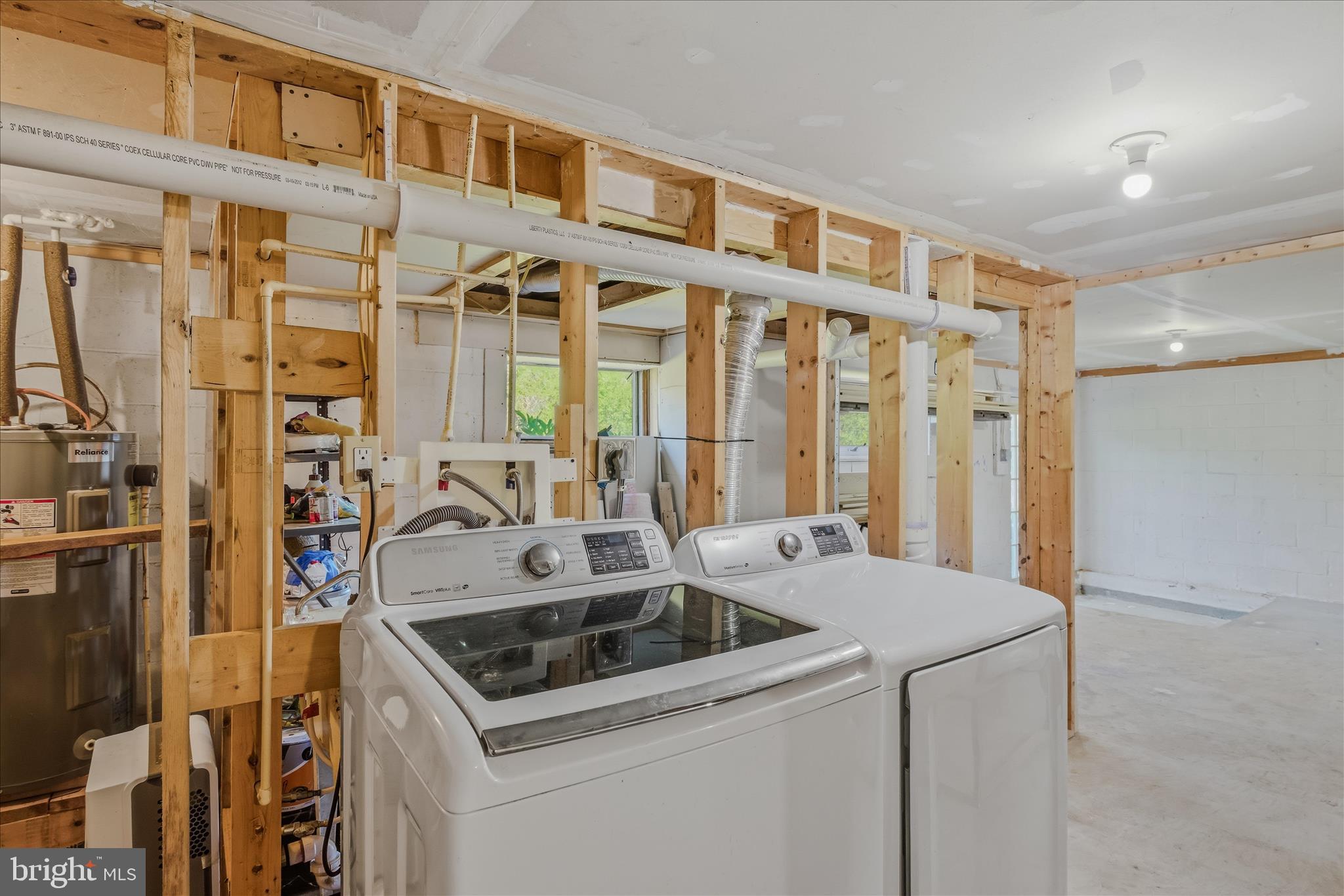 APPLE ORCHARD ACRES - Residential