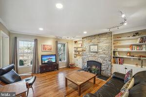 WOODMARK - Residential Lease