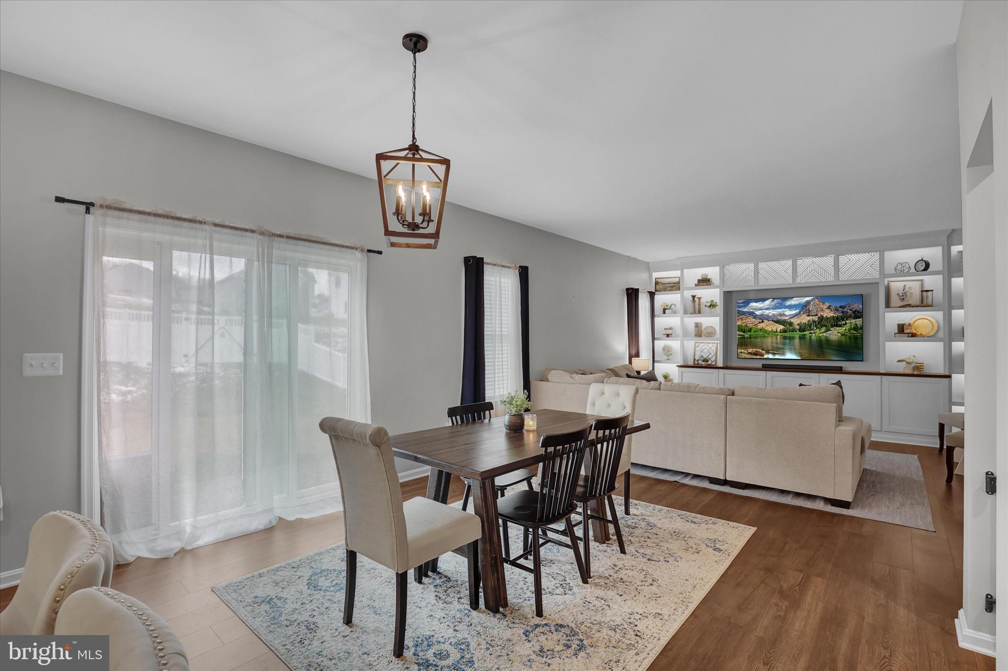 LEXINGTON ESTATES - Residential