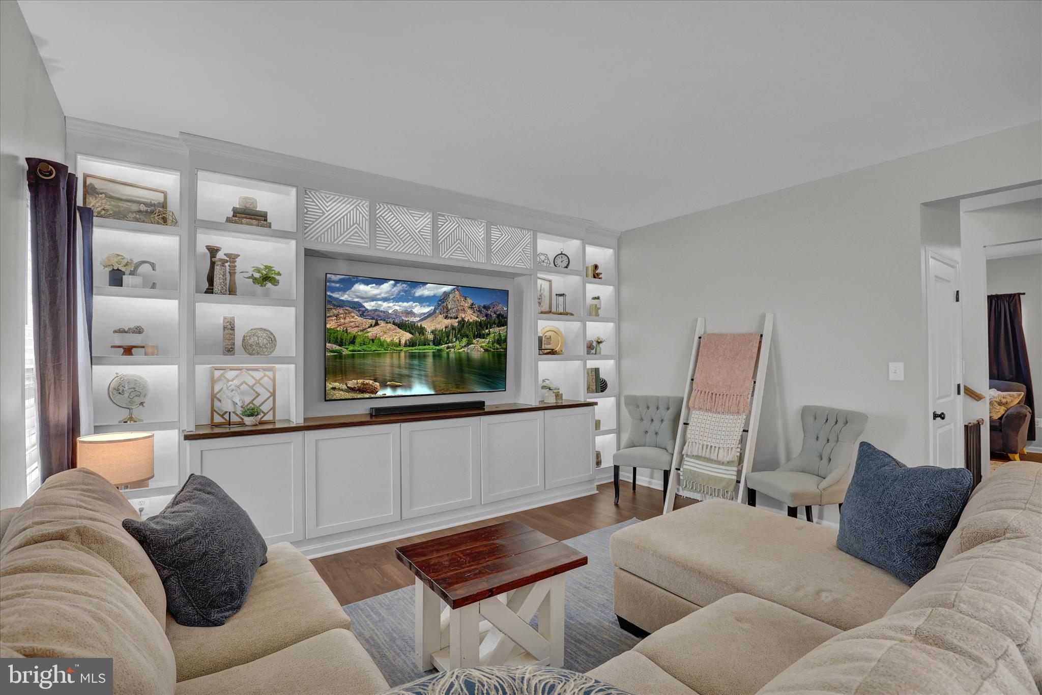 LEXINGTON ESTATES - Residential