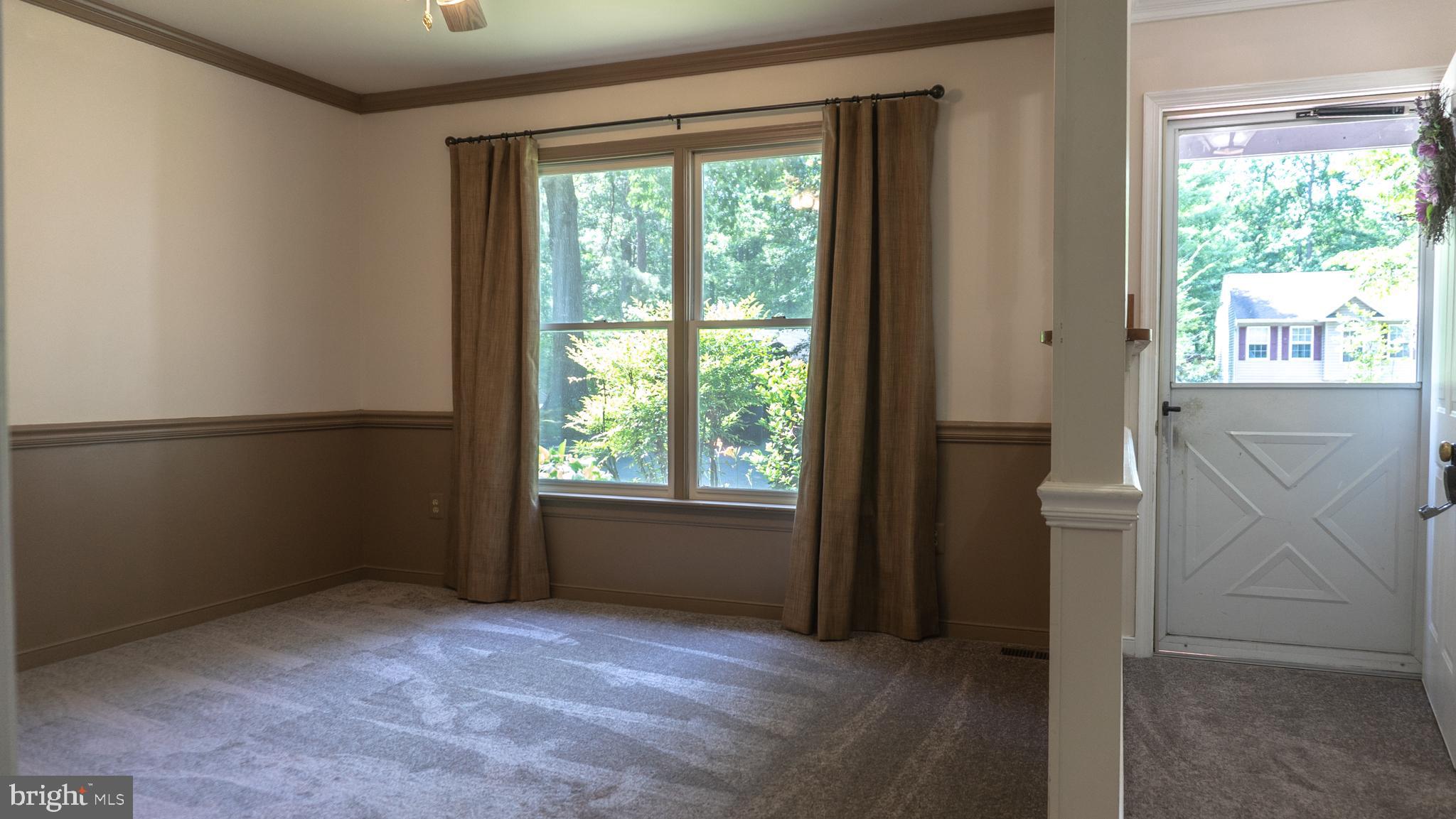 LAKE LAND OR - Residential