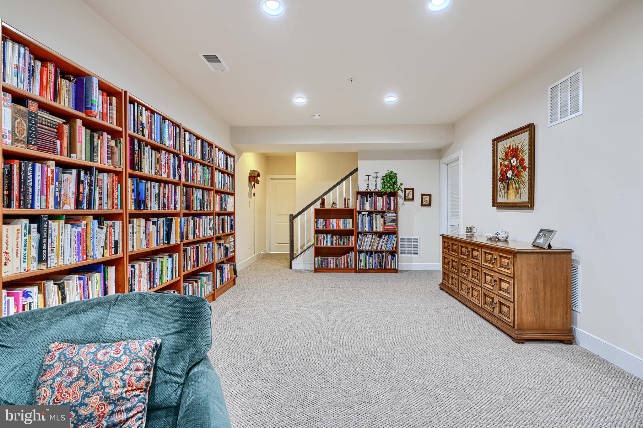 WALDEN WOODS - Residential