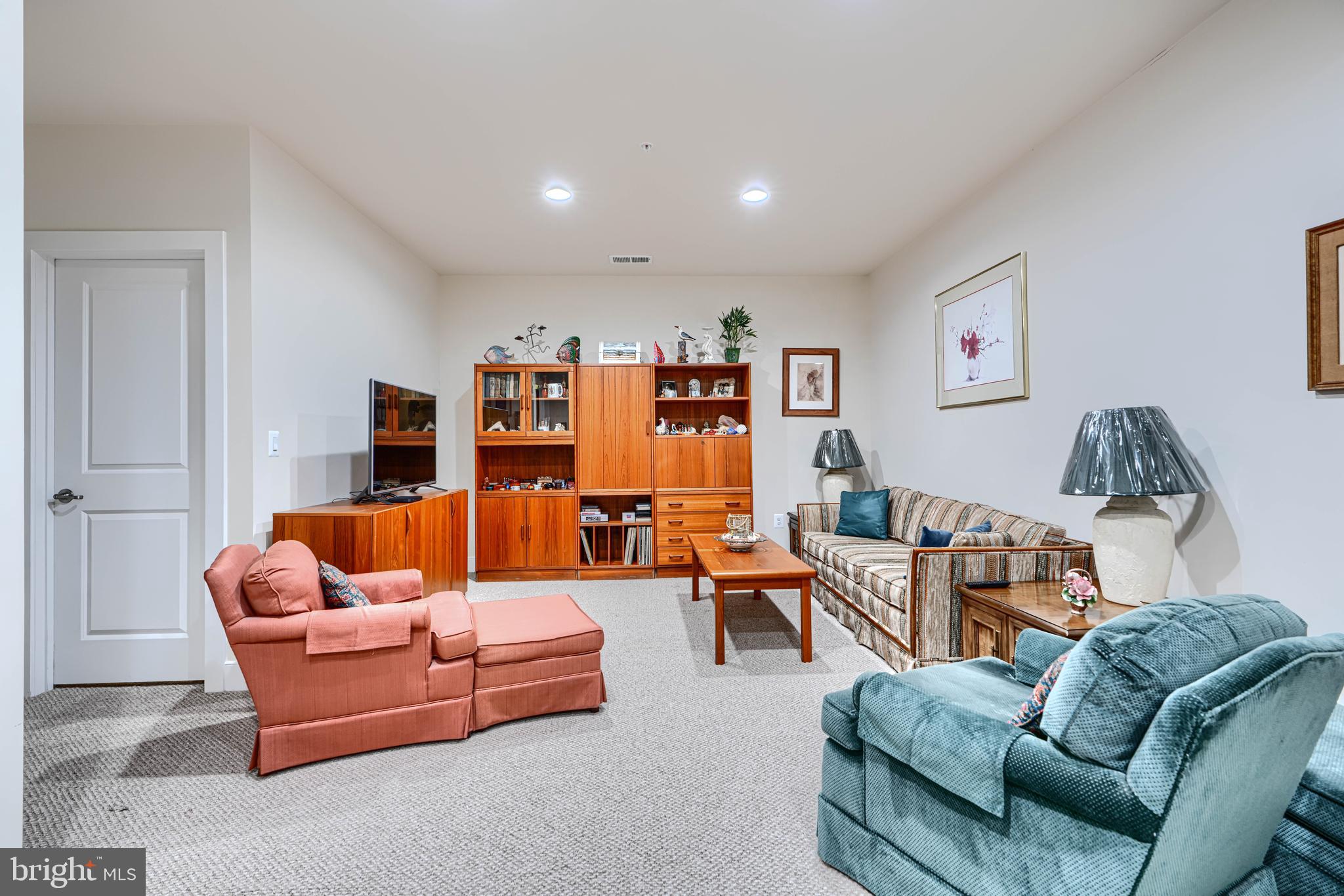 WALDEN WOODS - Residential