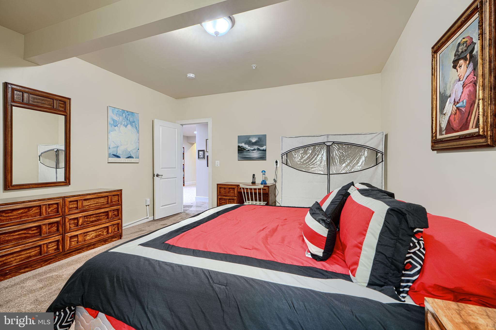 WALDEN WOODS - Residential